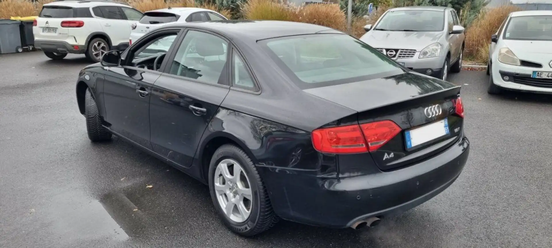 Audi A4 IV (B8) 1.8 TFSI 160ch Ambiente Noir - 2
