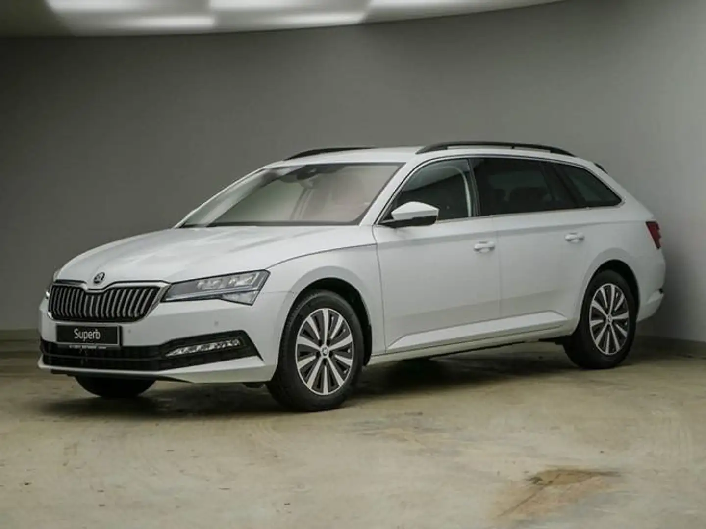 Skoda Superb Combi 2.0 TDI DSG AMBITION AHK NAVI LED A Weiß - 1