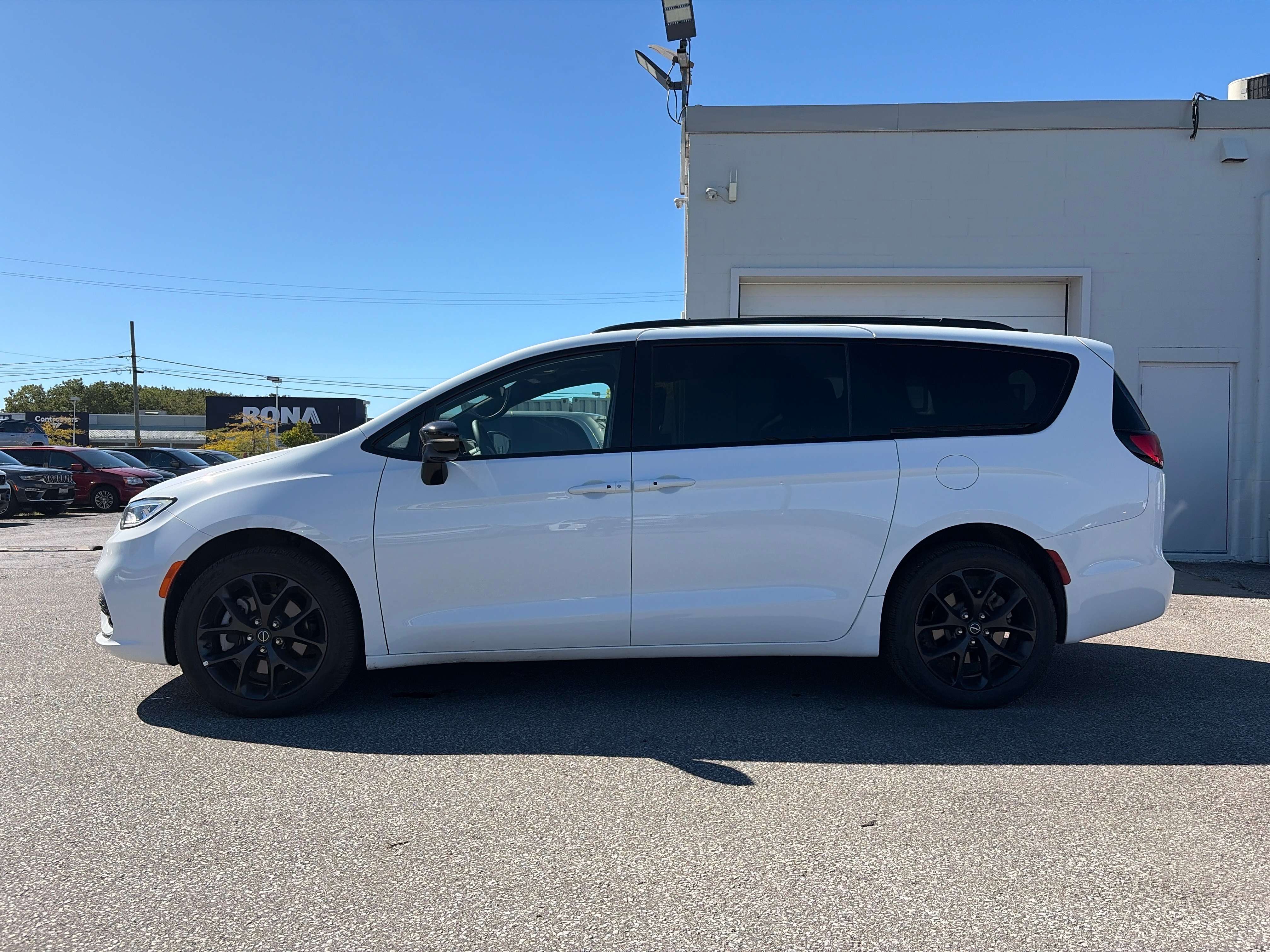 2026 Chrysler Pacifica