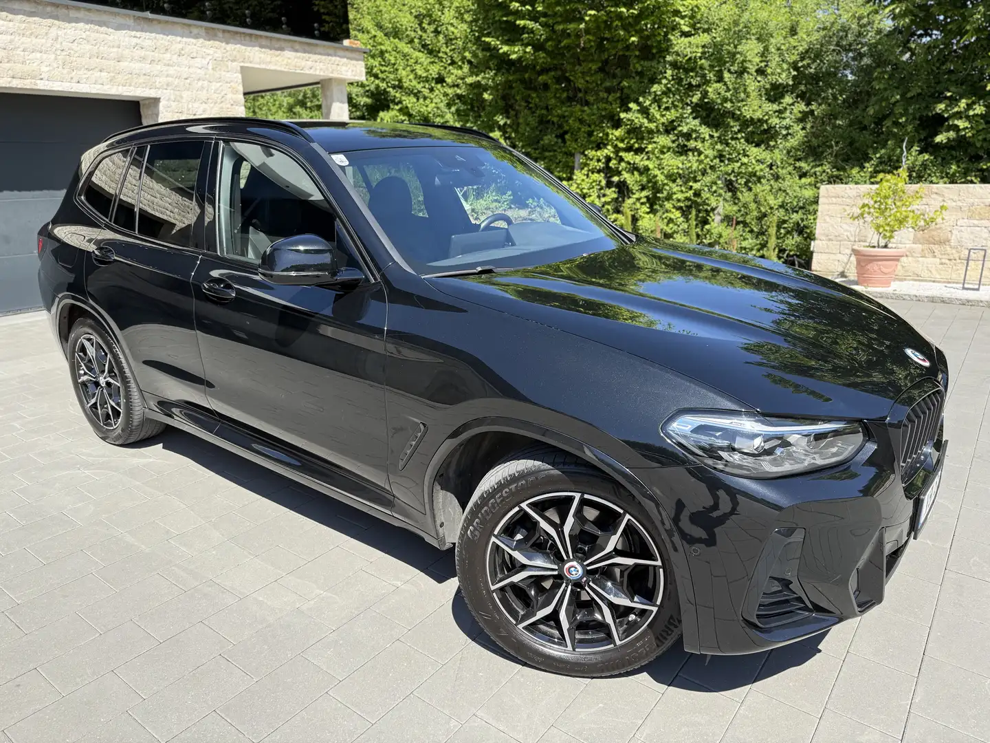 BMW X3 xDrive 20d 48V Aut. Schwarz - 1