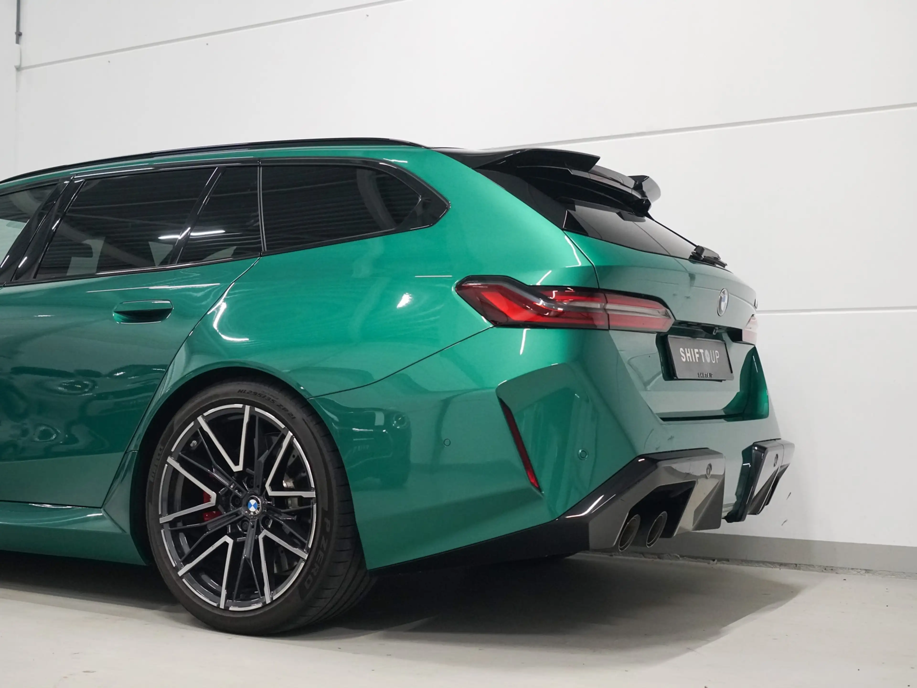 BMW M5 5-serie Touring Bowers Wilkins | CoPilot | Stoelve — photo 41