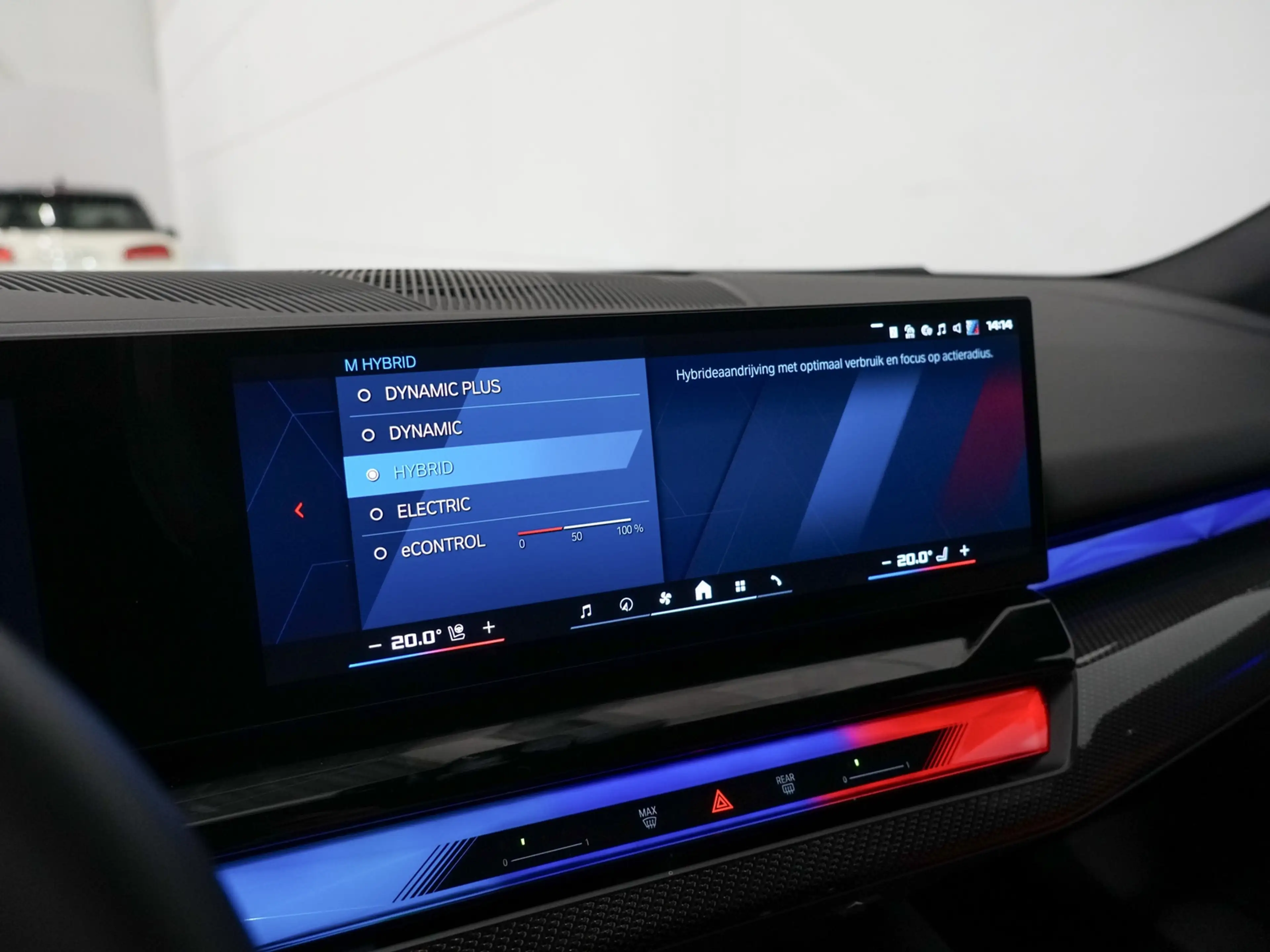 BMW M5 5-serie Touring Bowers Wilkins | CoPilot | Stoelve — photo 21