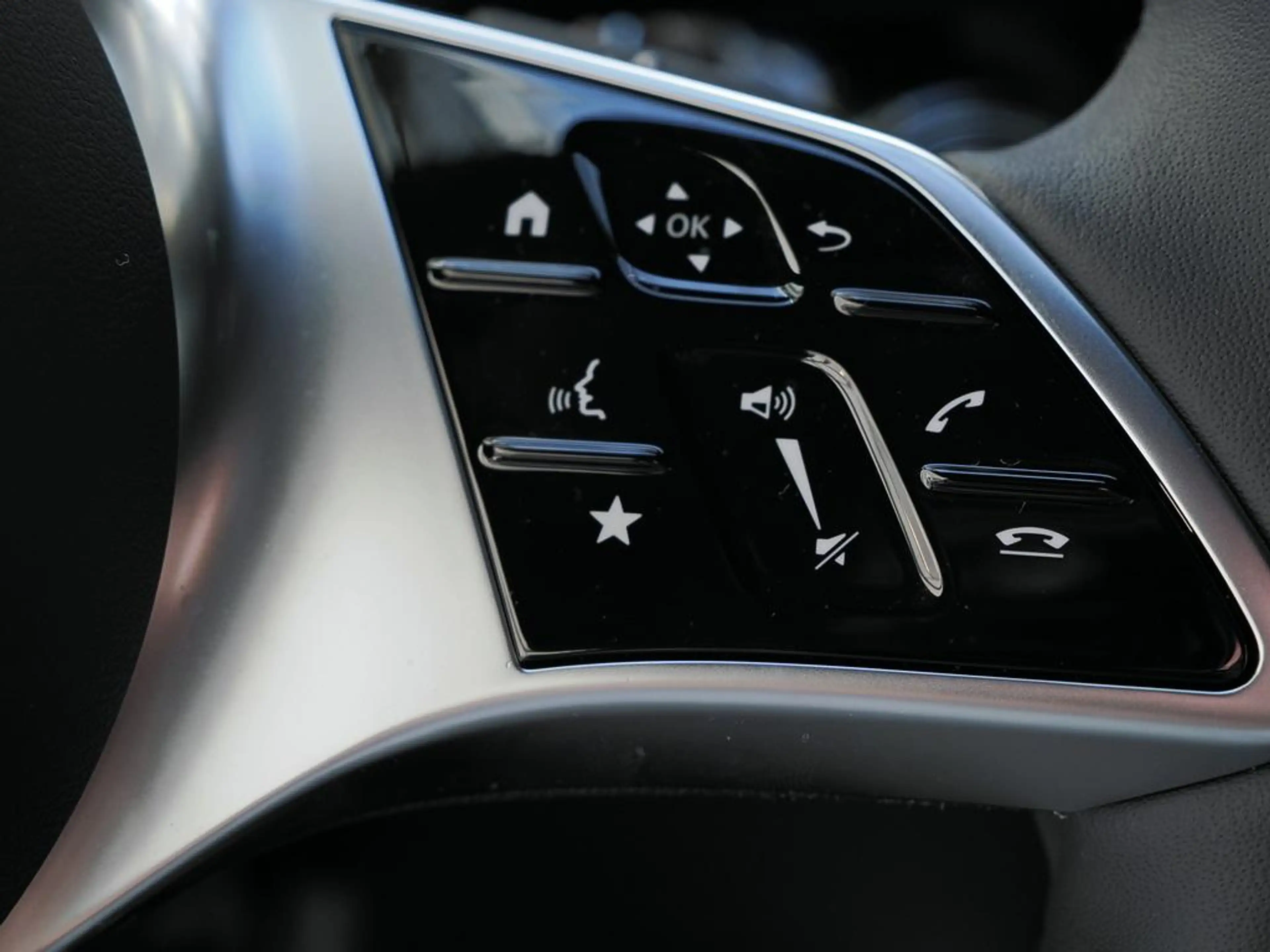 Mercedes-Benz B 180 d PROGRESSIVE AHK SOUND WINTER-PAKET DISTR — photo 7