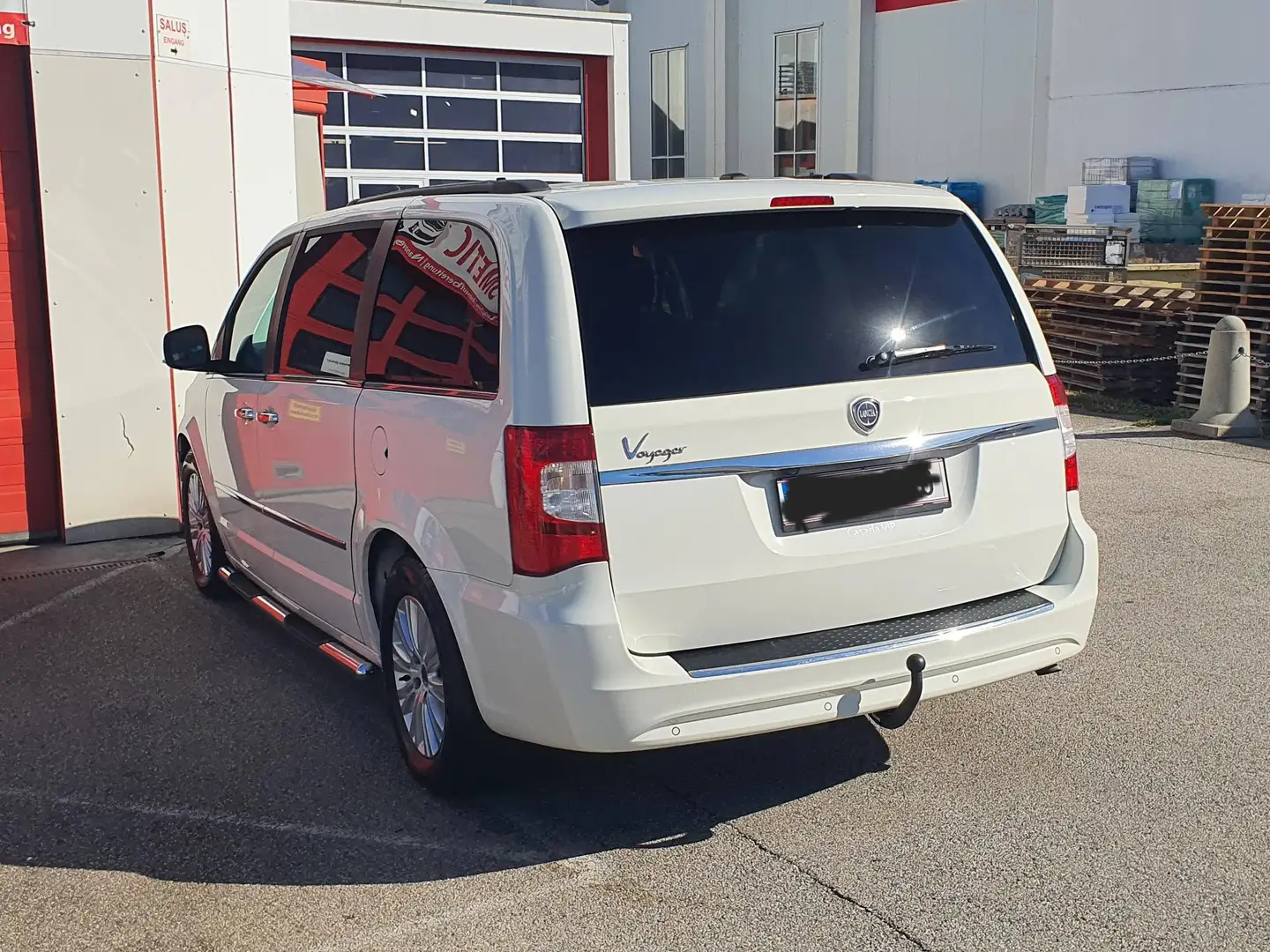 Lancia Voyager Voyager 2,8 CRD Gold Gold Weiß - 1