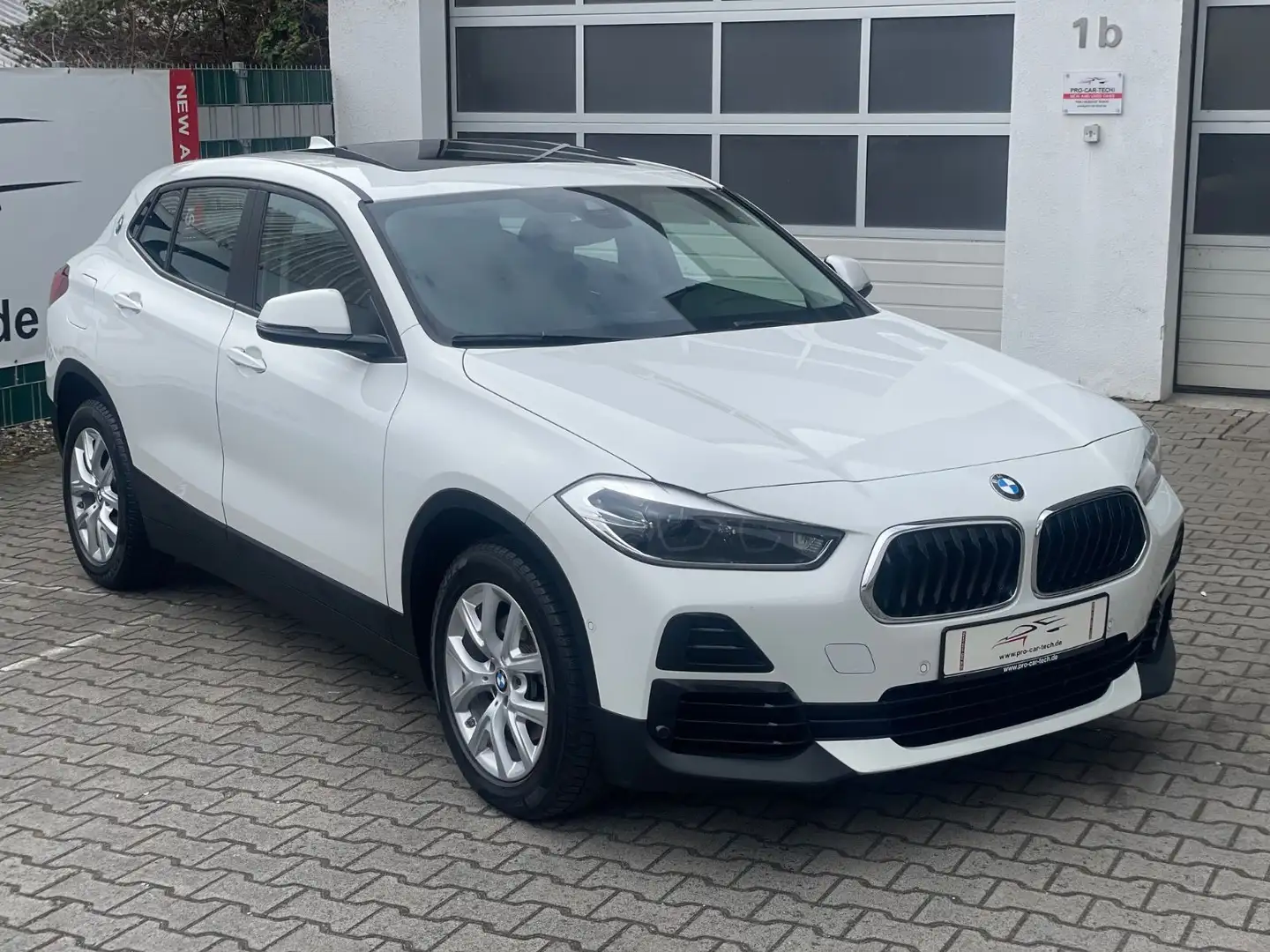 BMW X2 sDrive1.8|Navi|Panorama|HiFi|Kamera|LED| Blanc - 2