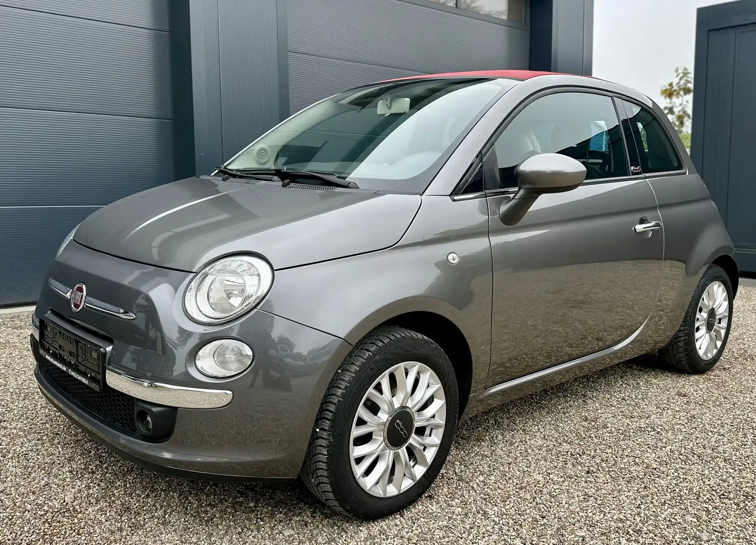 Fiat 500C Lounge Grau - 1