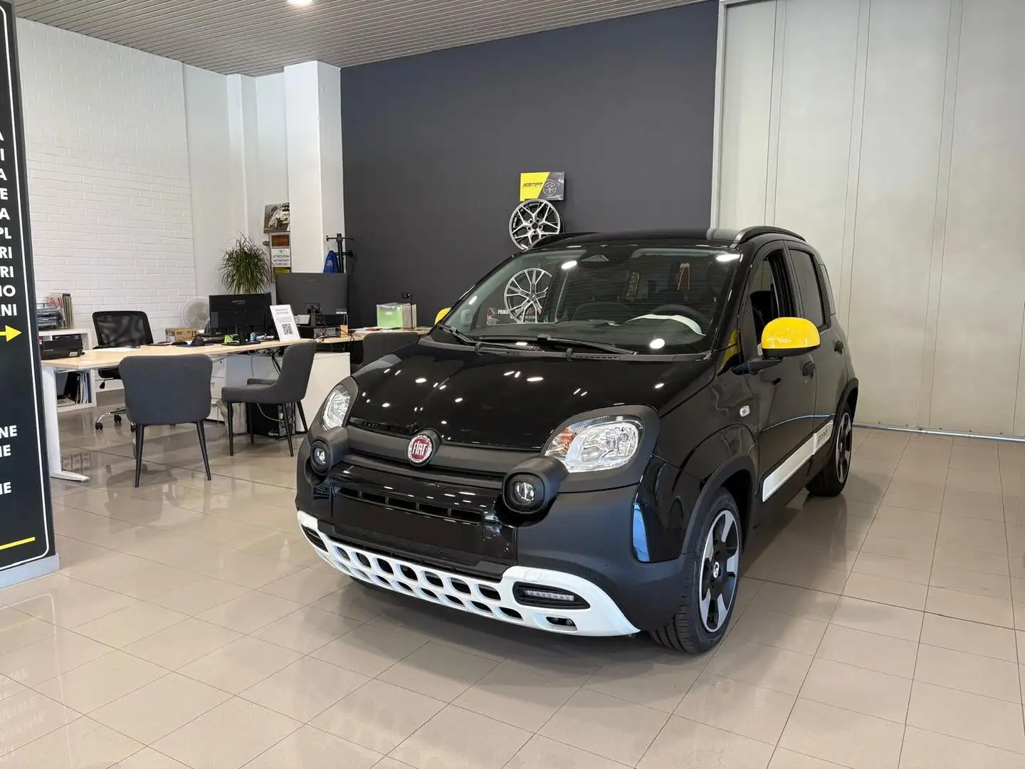 Fiat Panda 1.0 firefly hybrid s&s 70cv 5p.ti - 1