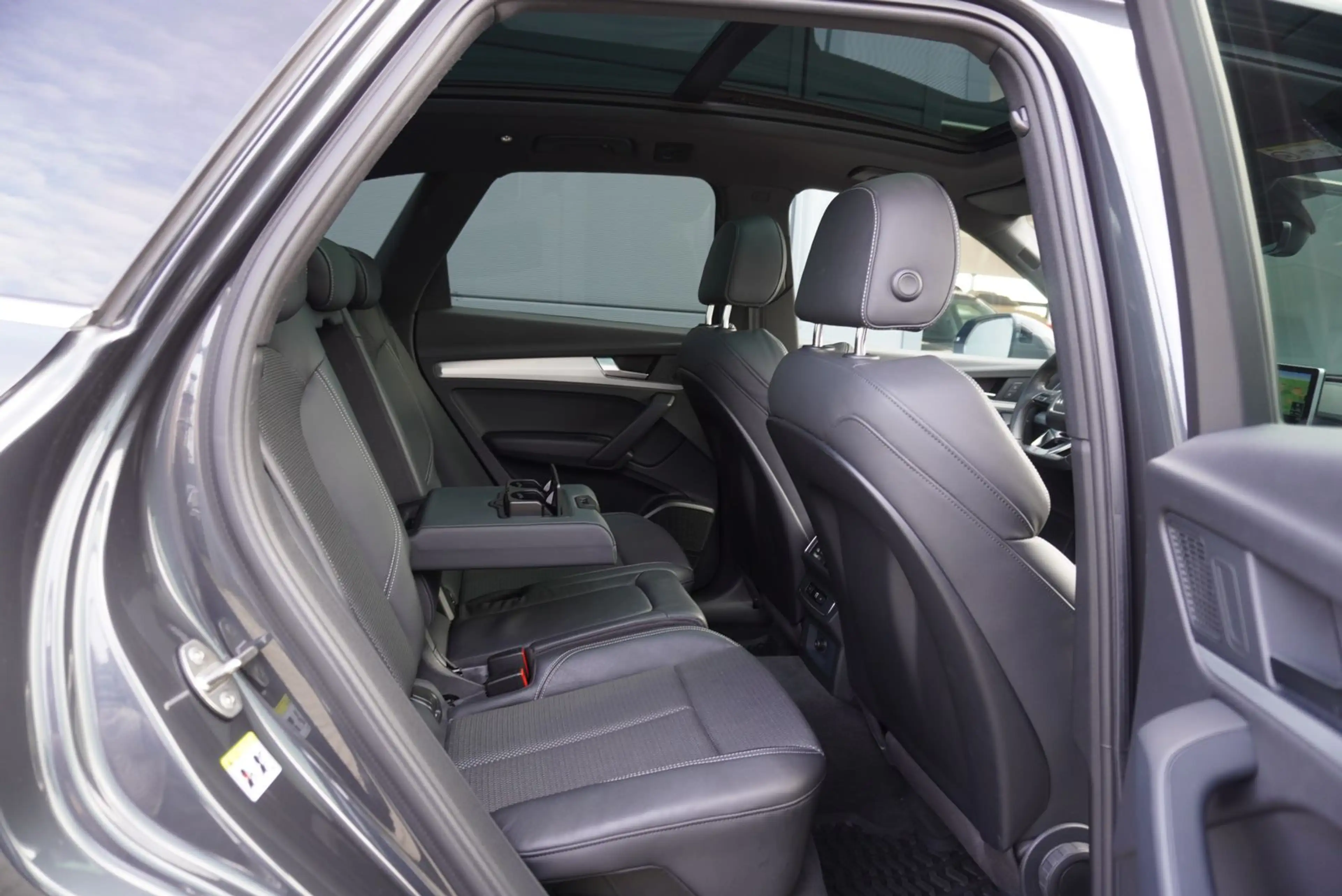 Audi Q5 50 TDI S-Line/Pano/LED/HUD/20Zoll/AssistTour/ — photo 11