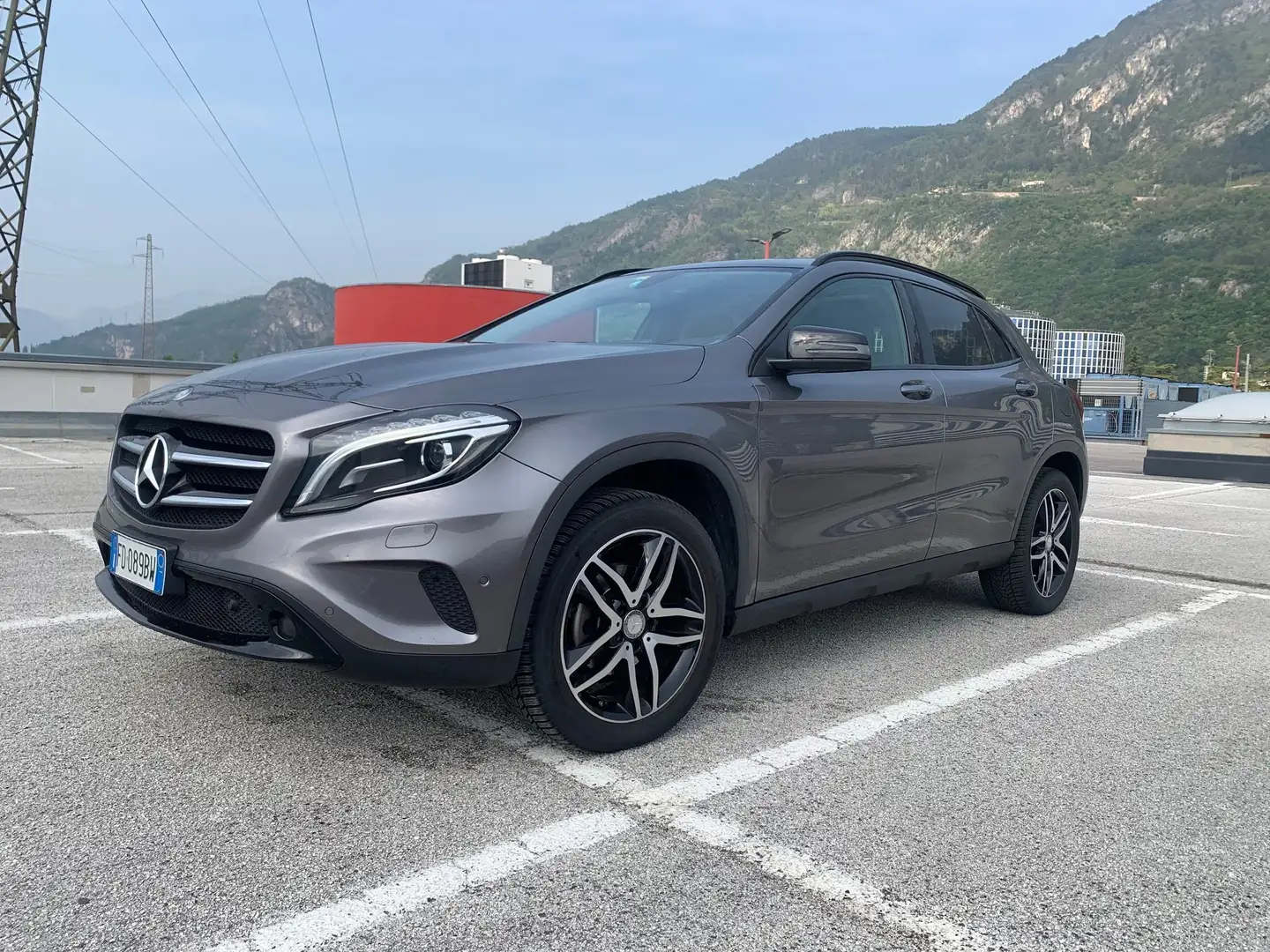 Mercedes-Benz GLA 200 GLA-X156 2014 d (cdi) Enduro auto Šedá - 2