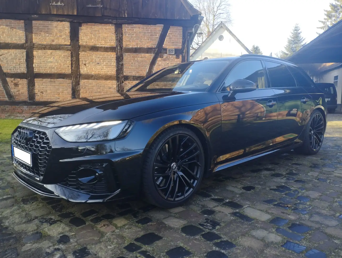 Audi RS full black TÜV & Insp. neu *top gepflegt* Schwarz - 1