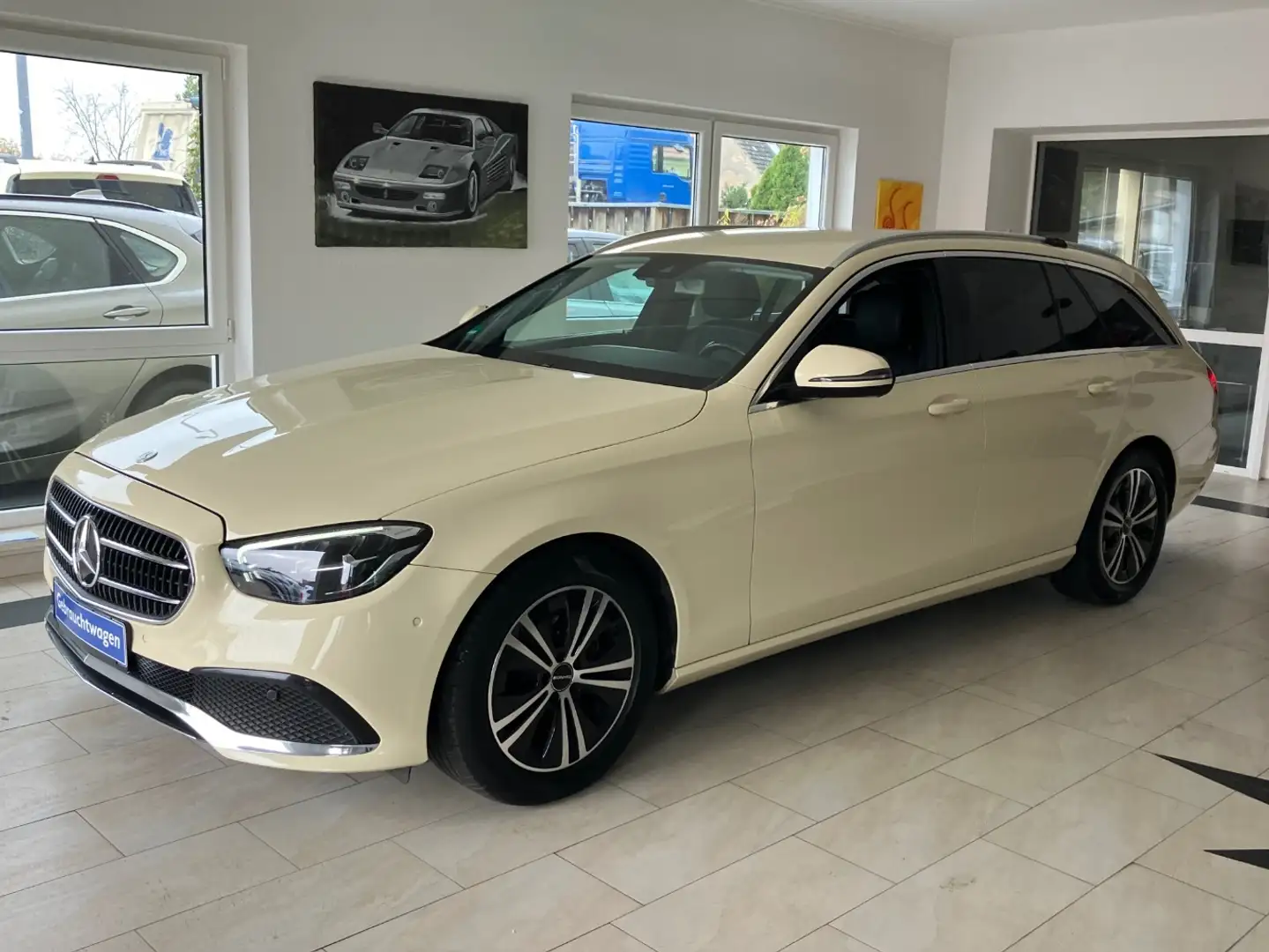 Mercedes-Benz E 200 d T 9G TAXI Avantgarde Kamera Beige - 1