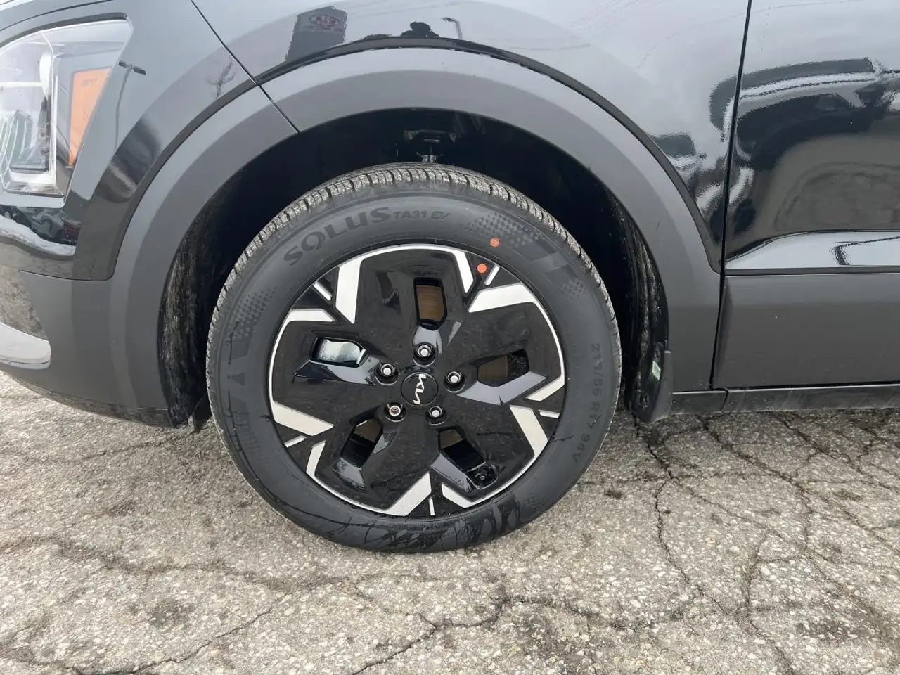 Kia Niro снимка Kia Niro