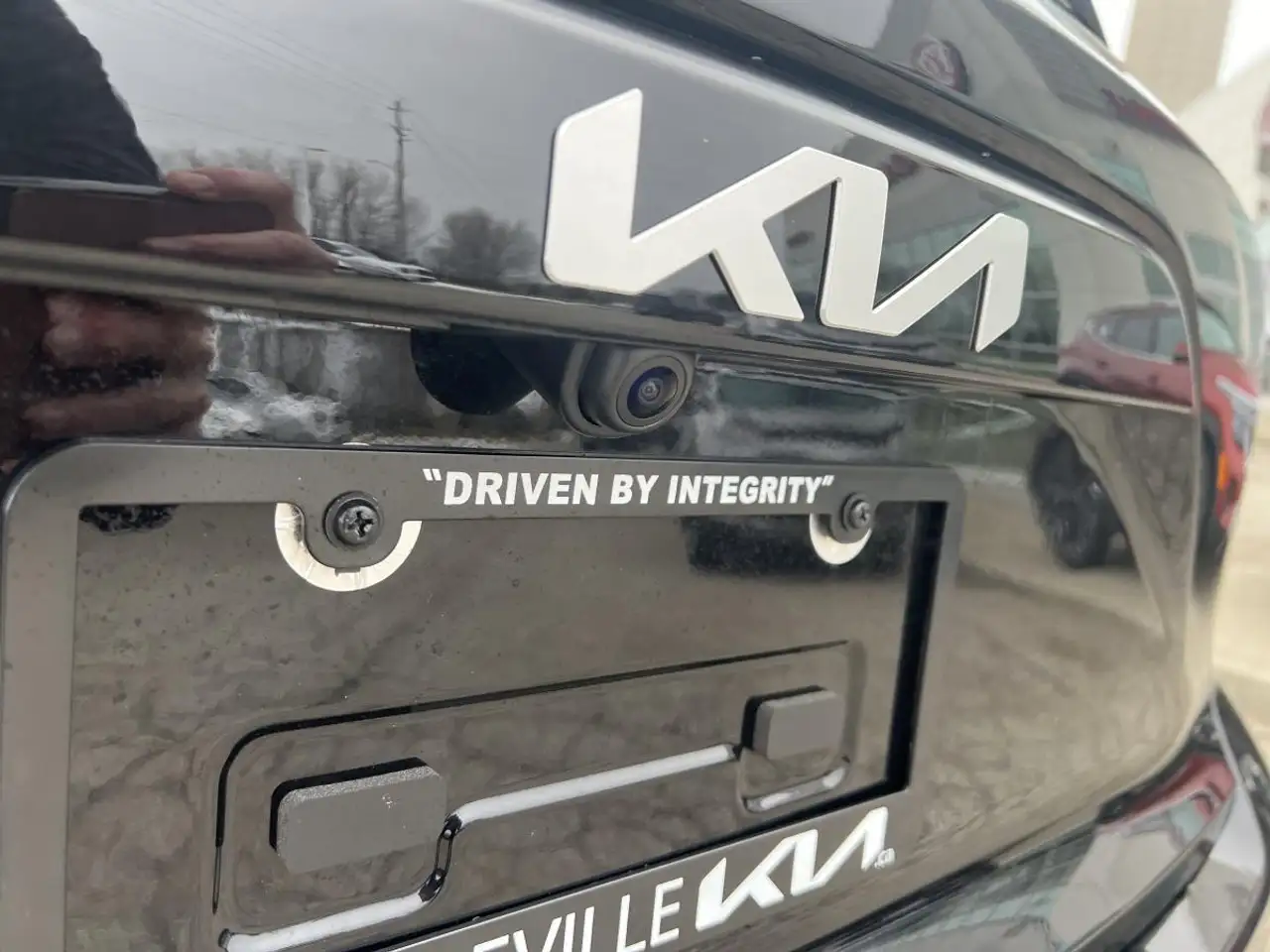 Kia Niro снимка Kia Niro