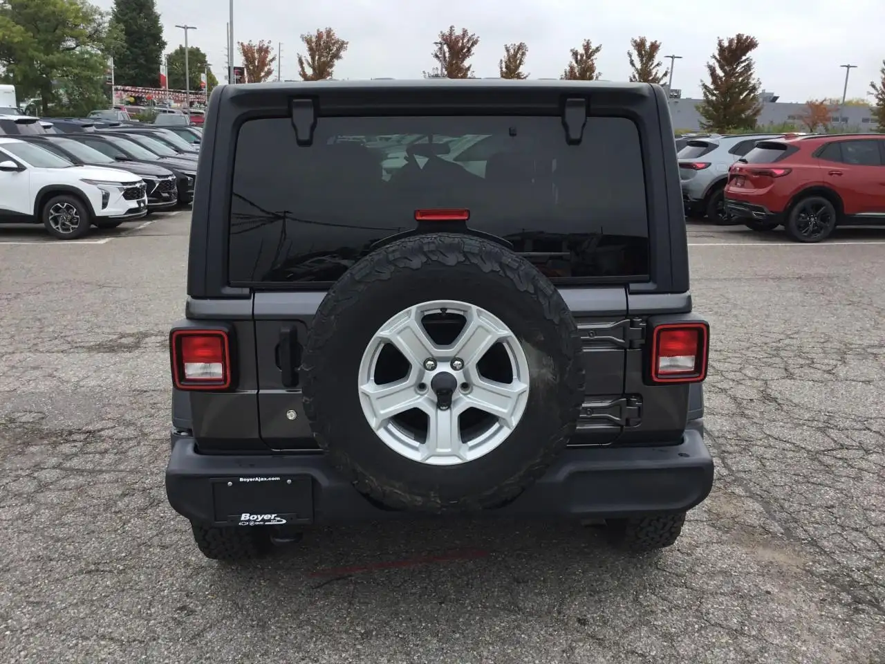 Jeep Wrangler снимка Jeep Wrangler
