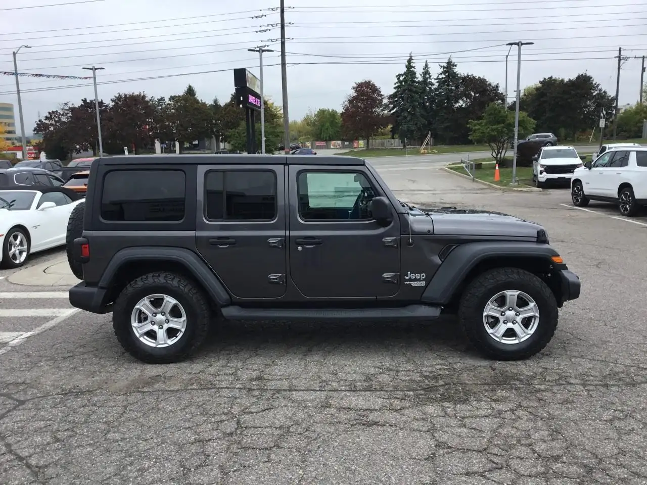 Jeep Wrangler снимка Jeep Wrangler