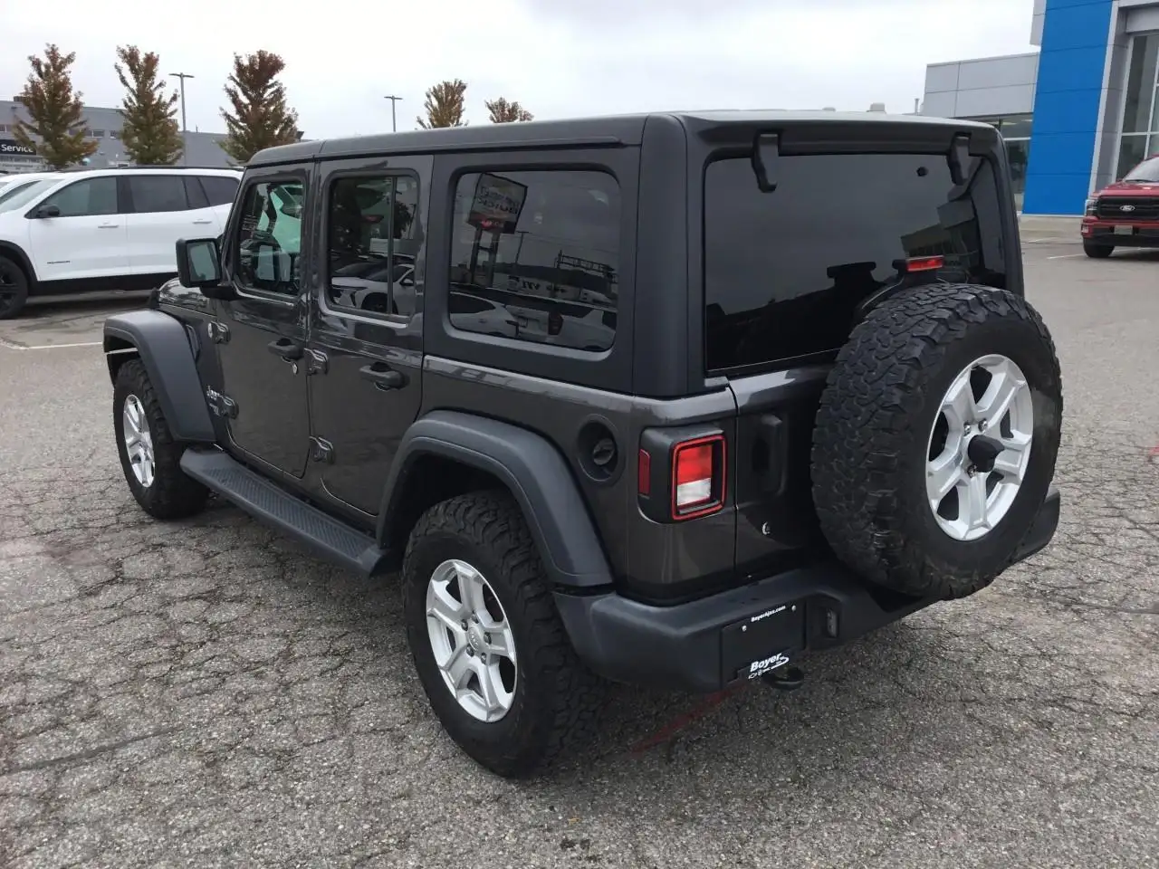 Jeep Wrangler снимка Jeep Wrangler