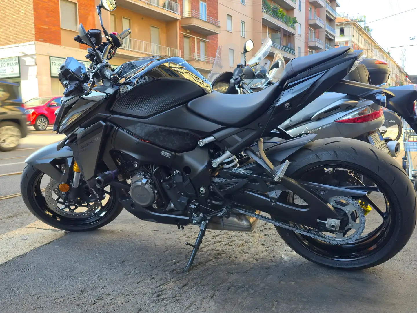 Suzuki GSX-S 1000 ABS Czarny - 2