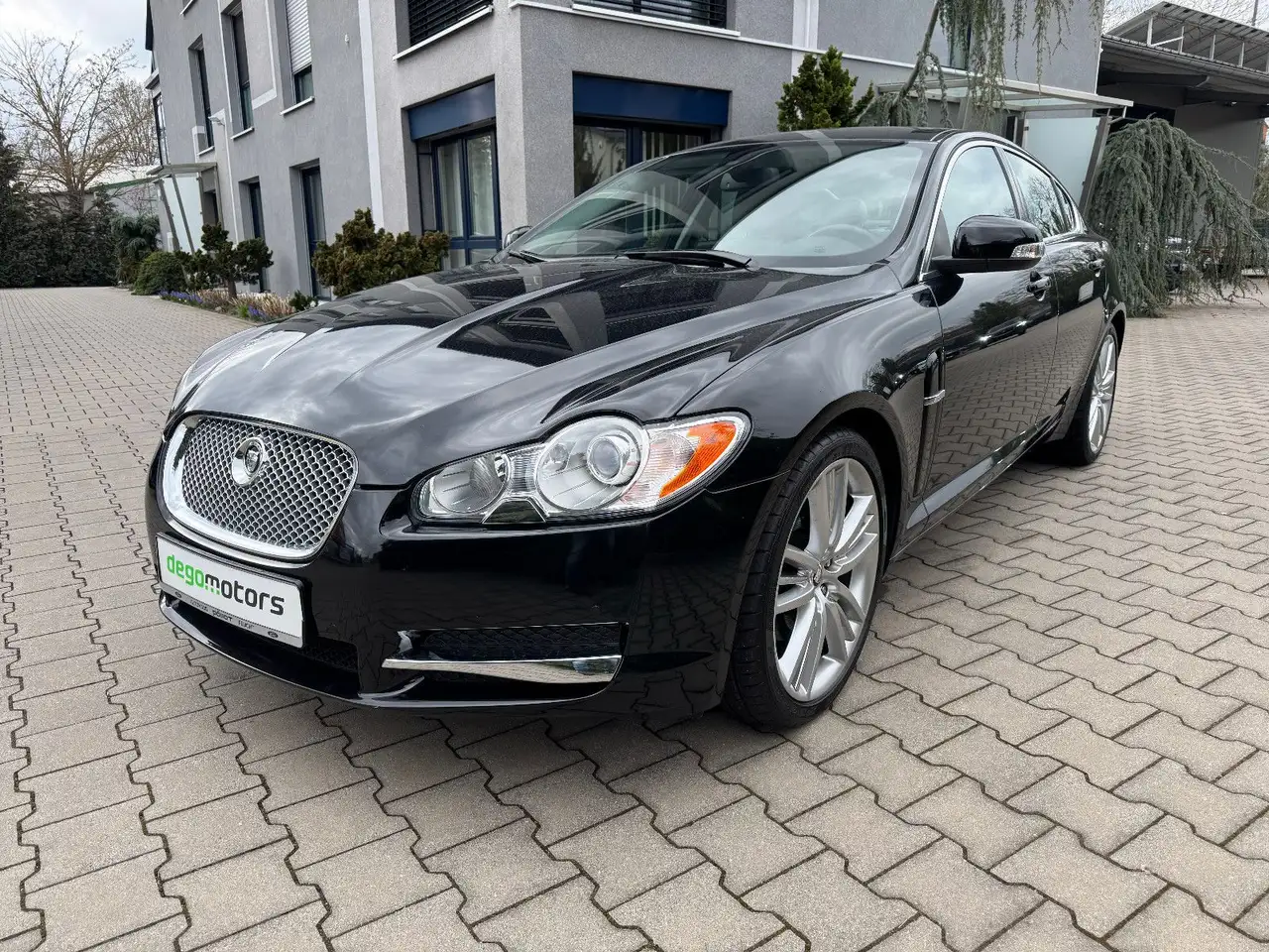 Jaguar XF