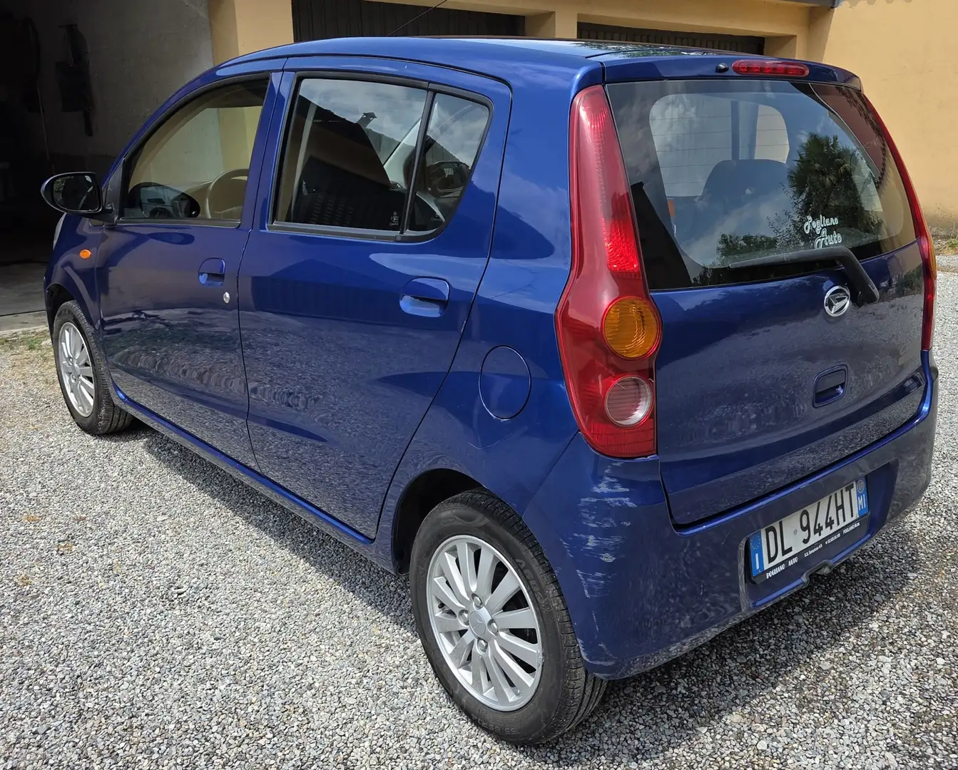 Daihatsu Cuore 5p 1.0 Hiro - 2