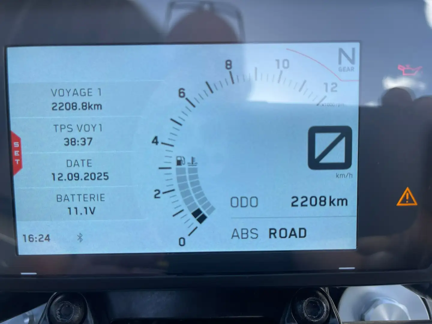 KTM 390 Duke Weiß - 2