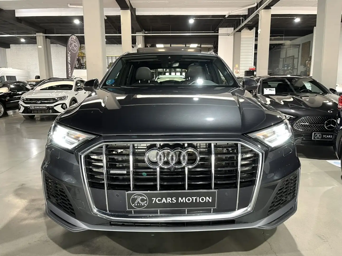 Audi Q7 50 TDI S line quattro Gris - 2