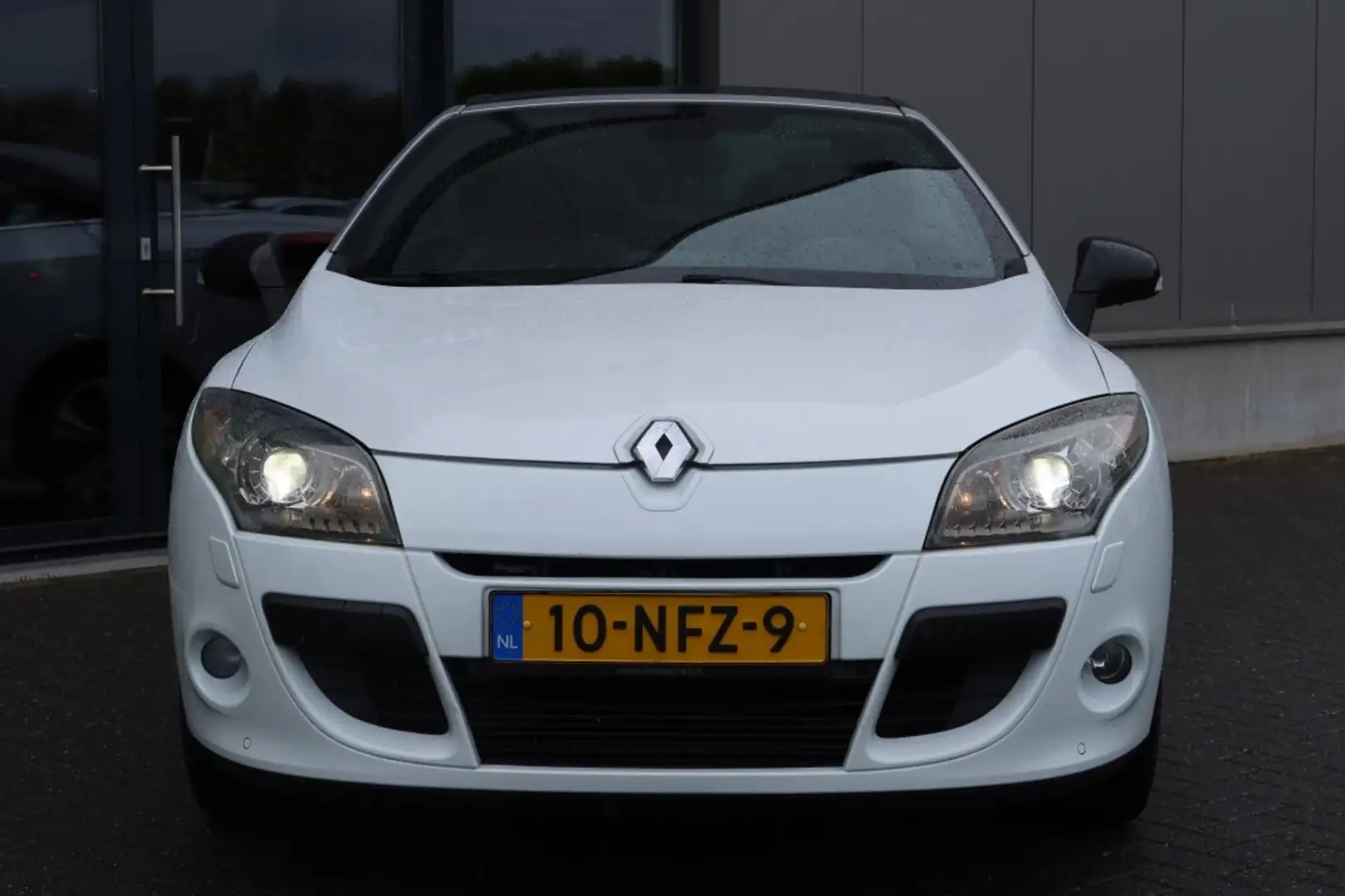 Renault Megane 1.4 TCE Cabrio Dynamique 131pk Clima, NAVI, Leder, Bianco - 2