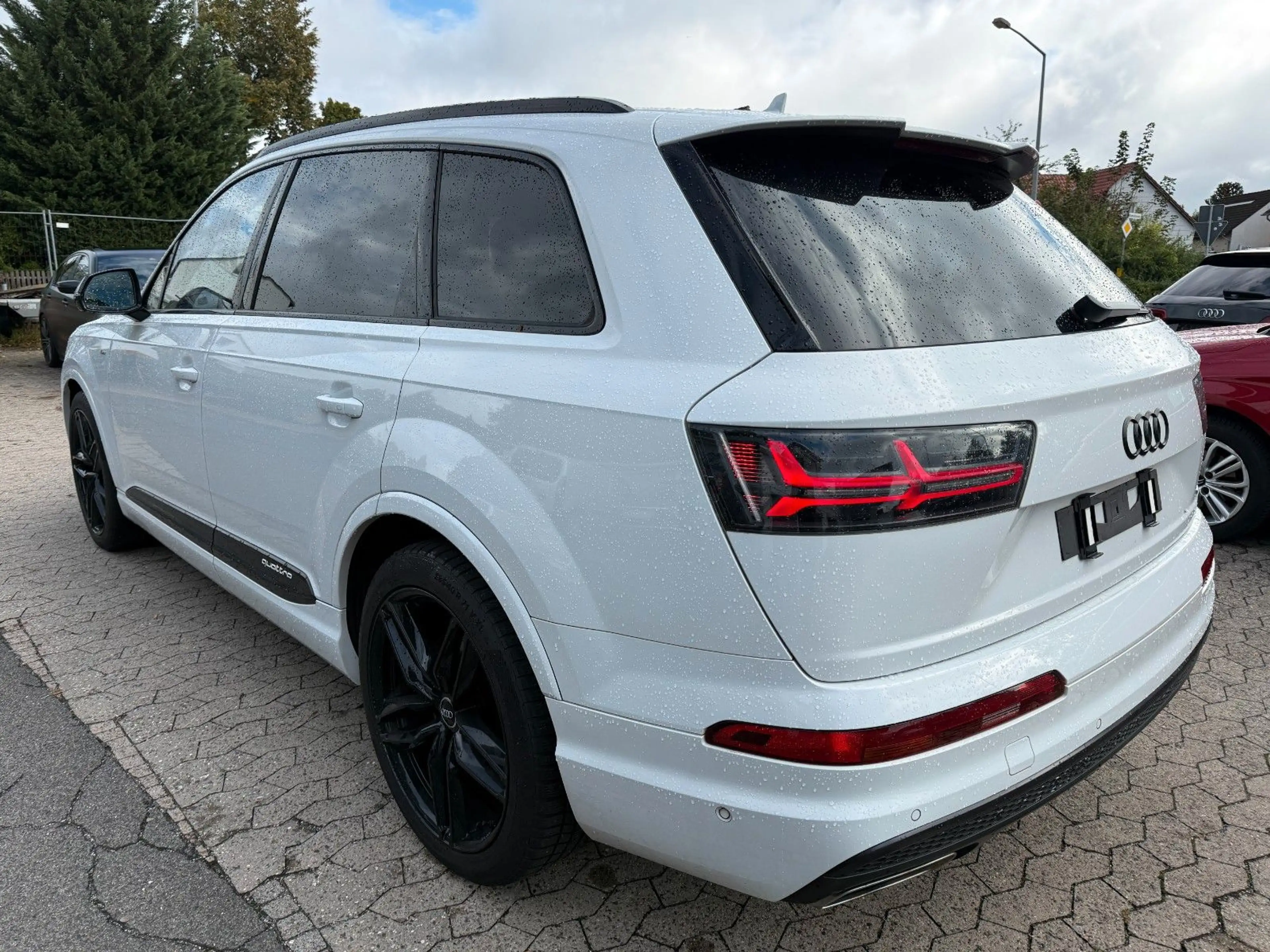 Audi Q7 3.0 TDI quattro*7 SITZ*HUD*AHK*PANO*BOSE*360* — photo 6