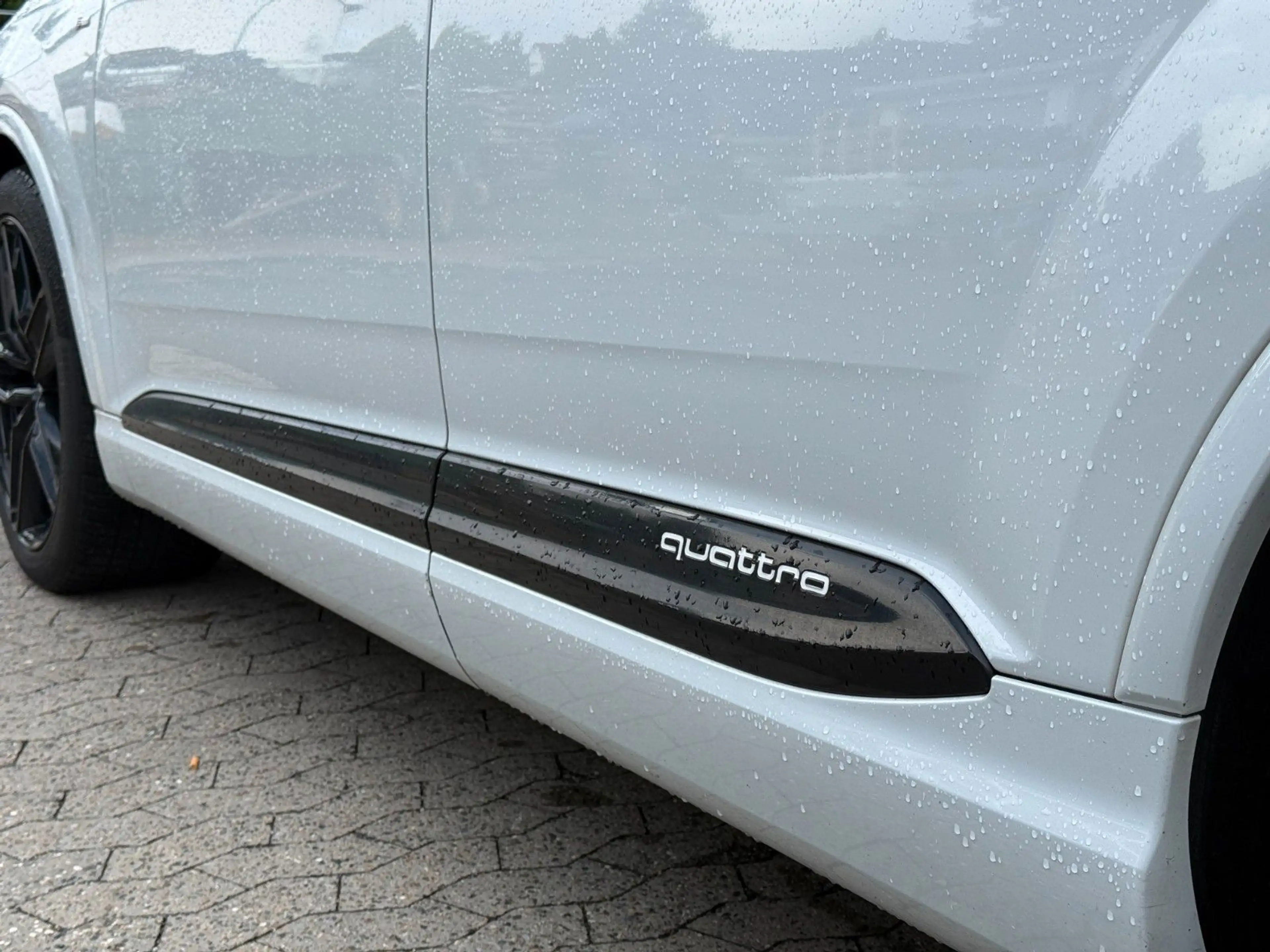 Audi Q7 3.0 TDI quattro*7 SITZ*HUD*AHK*PANO*BOSE*360* — photo 8