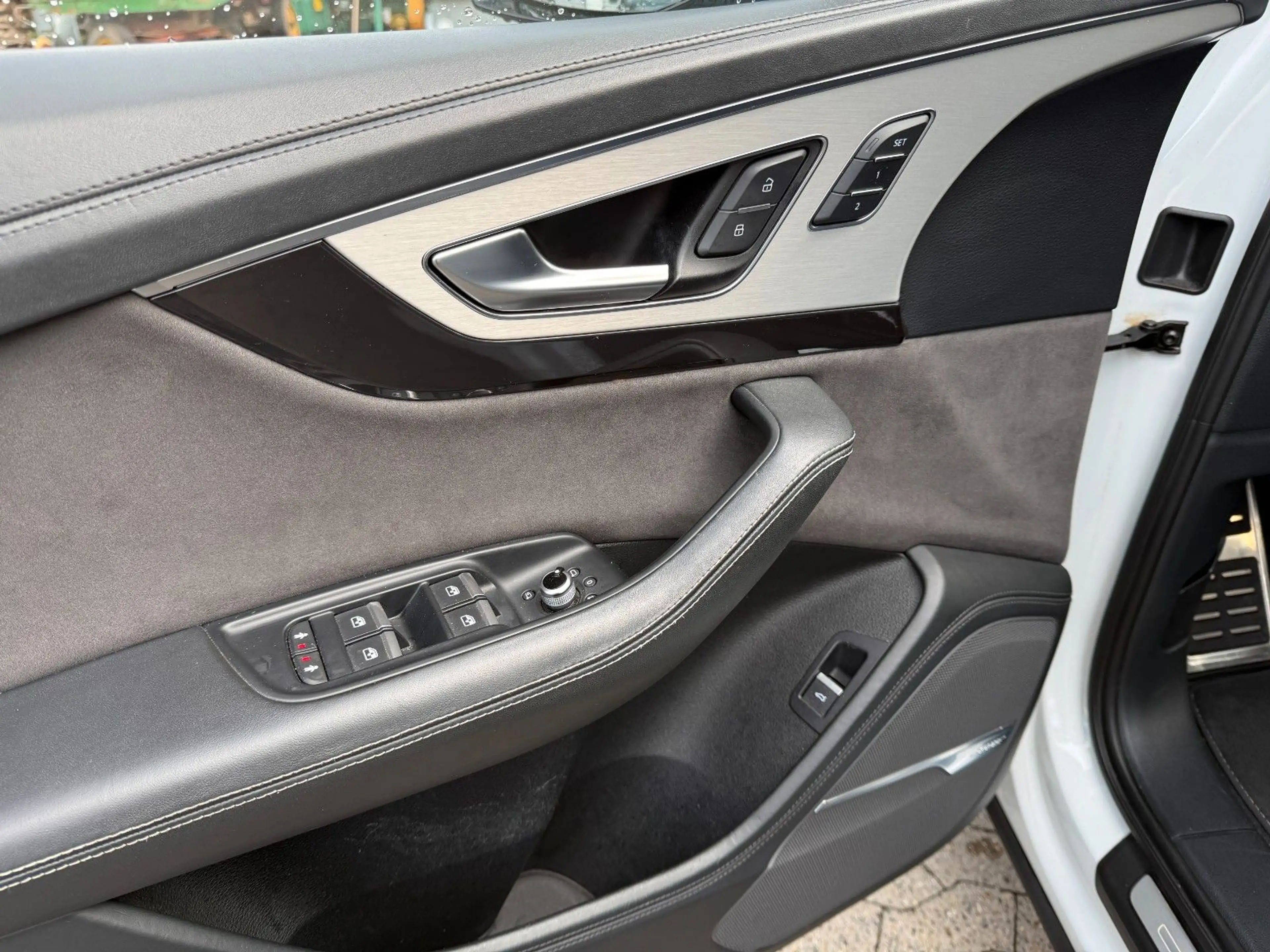 Audi Q7 3.0 TDI quattro*7 SITZ*HUD*AHK*PANO*BOSE*360* — photo 10