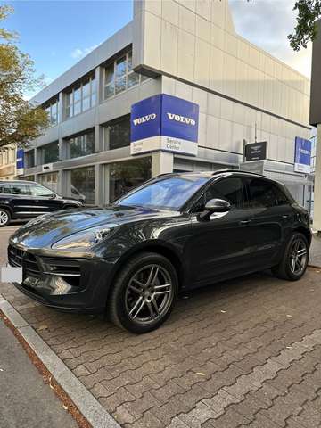 Porsche Macan S