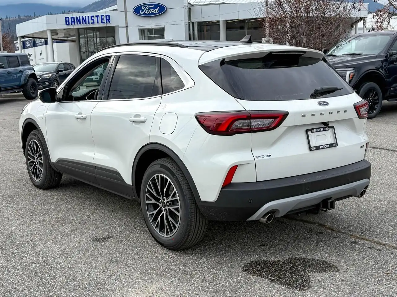 Ford Escape снимка Ford Escape