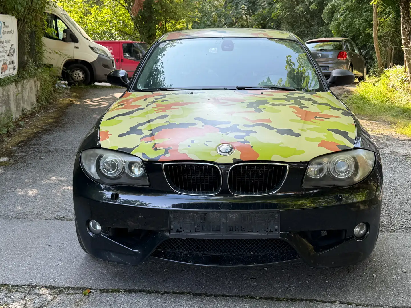 BMW 120 120 d Schwarz - 2