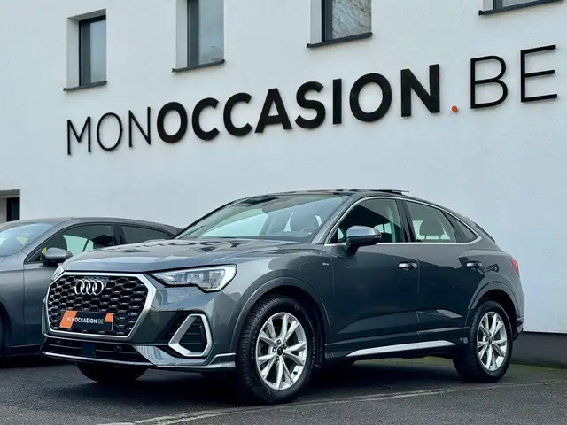 Audi Q3 35 TDi AUTO S-LINE PHARES LED TOIT OUVRANT CARPLAY