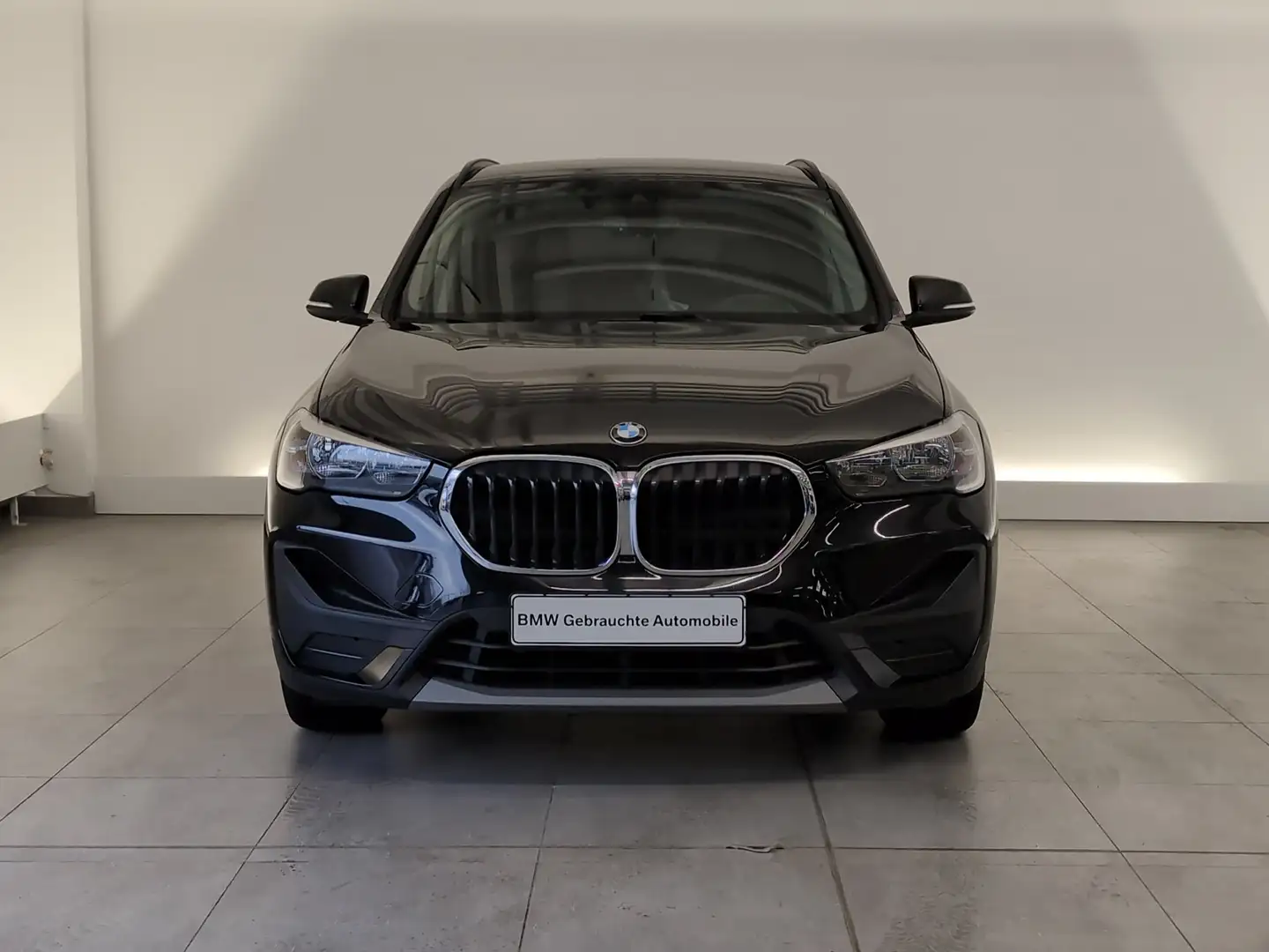 BMW X1 xDrive25d Advantage Navi/LED/PDC/DAB/MFL DAB/SHZ/P Schwarz - 2