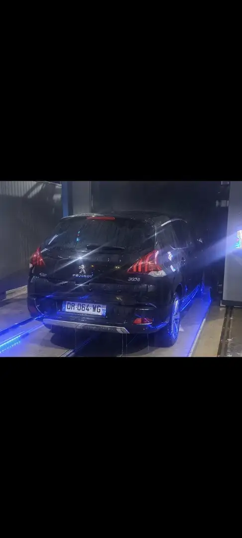Peugeot 3008 1.6 HDi 115ch FAP BVM6 Féline - 2