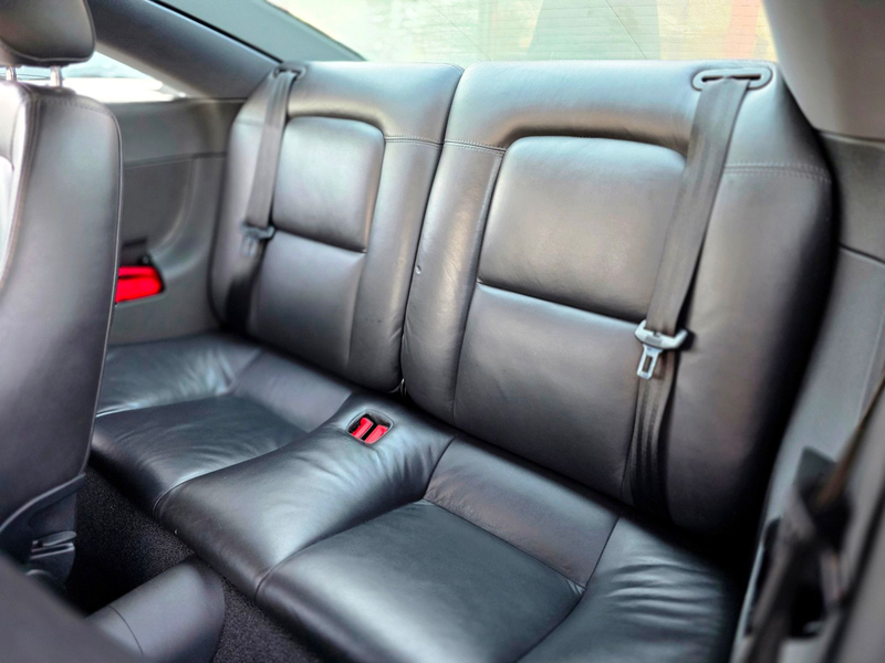 Audi TT 1.8 T/Leder/Zahnriemen und Tüv neu ! — photo 12