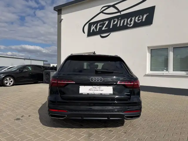 Audi A4 view 7