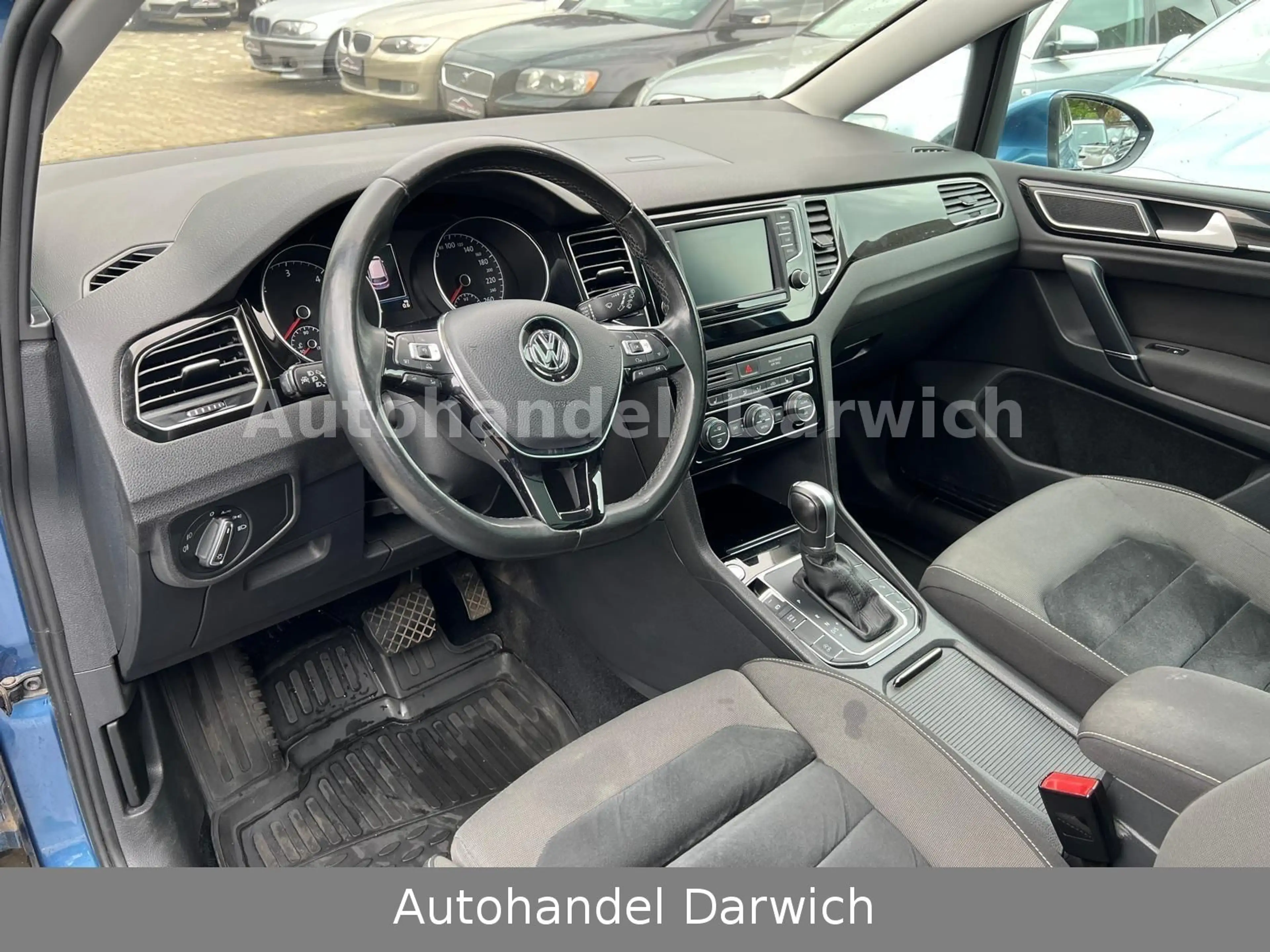 Volkswagen Golf Sportsvan Highline 2.0 TDI DSG S.Heft Top — photo 14