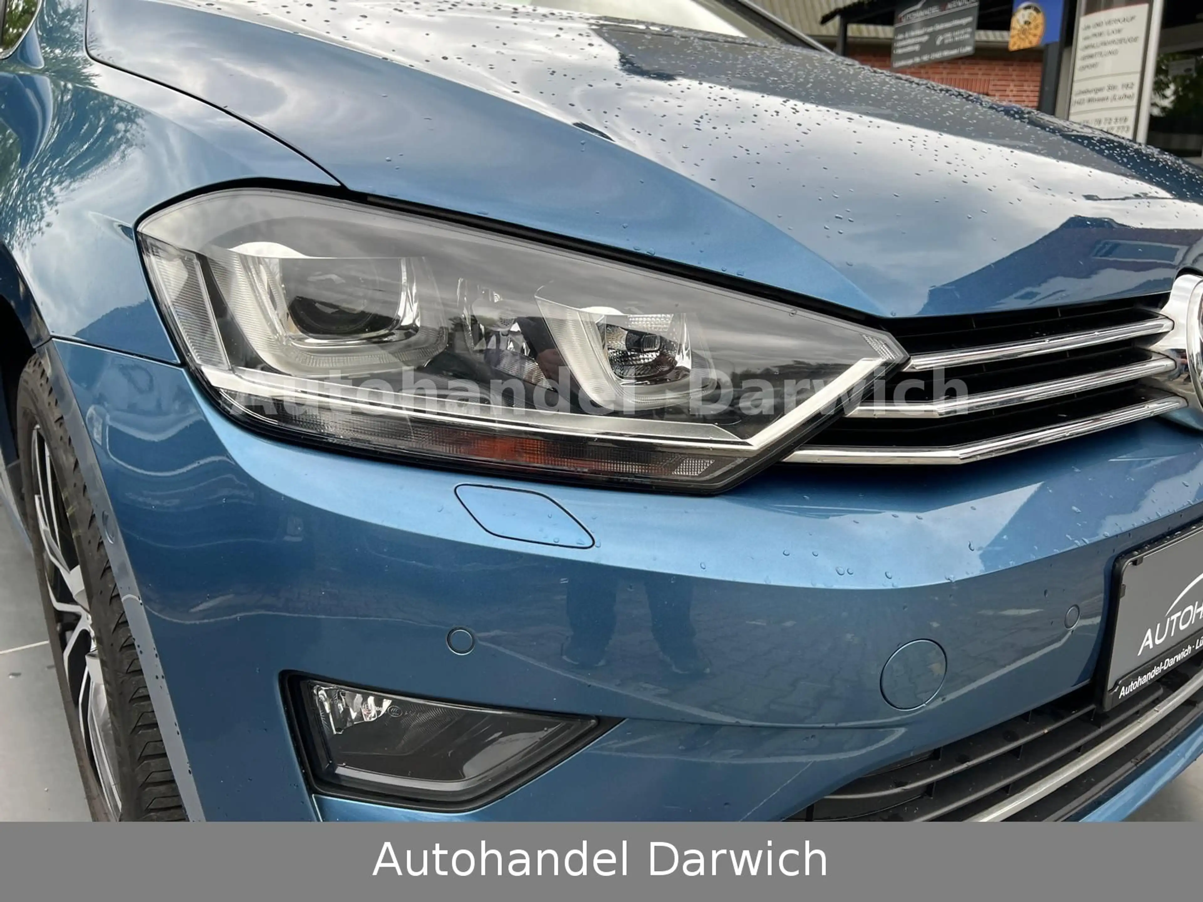 Volkswagen Golf Sportsvan Highline 2.0 TDI DSG S.Heft Top — photo 9