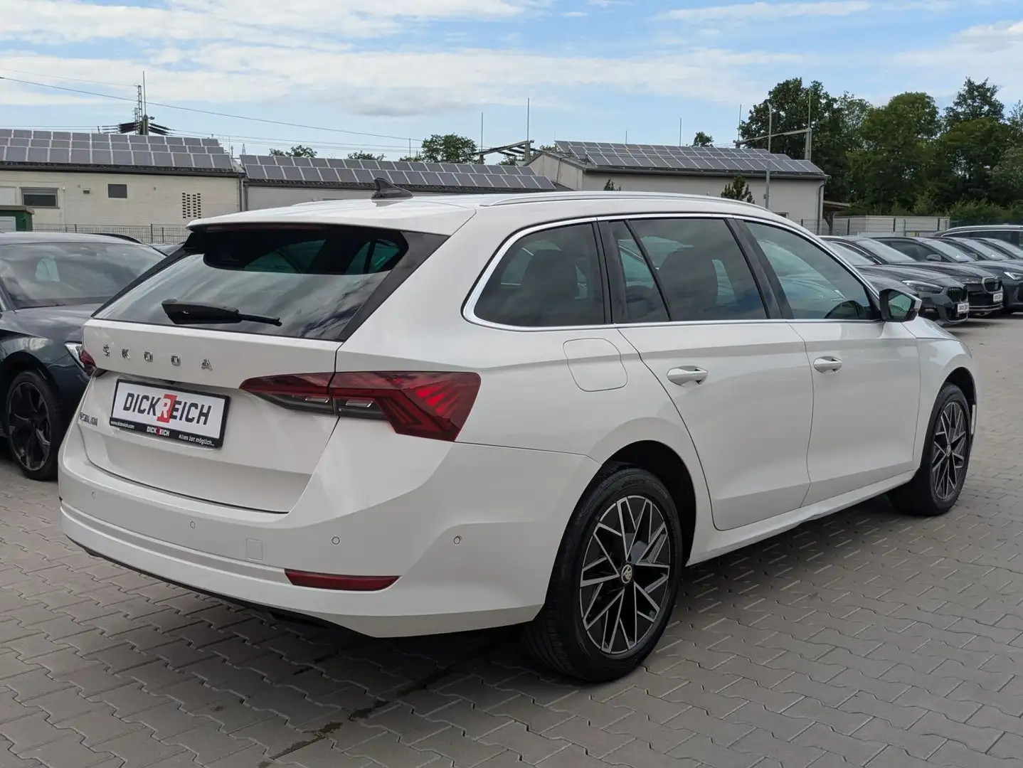 Skoda Octavia Style 2.0 TDI AHK*HuD*MEMORY*CANTON*LED White - 2