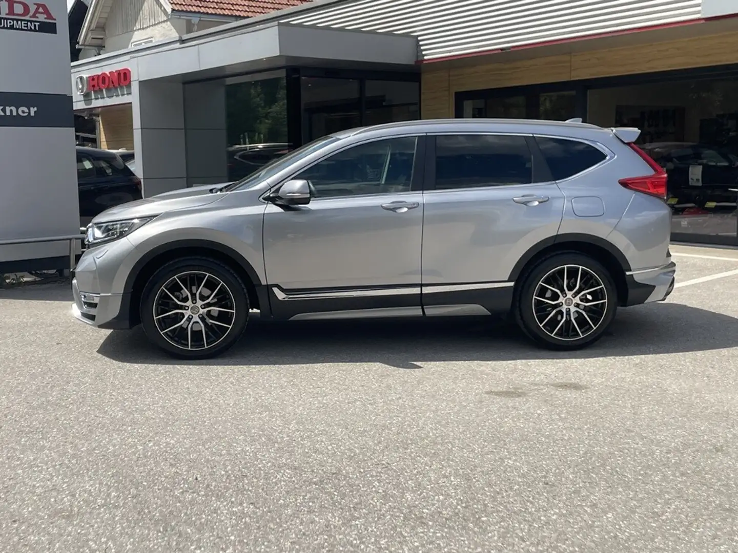 Honda CR-V 1,5 VTEC Turbo Executive CVT Aut. Silber - 2