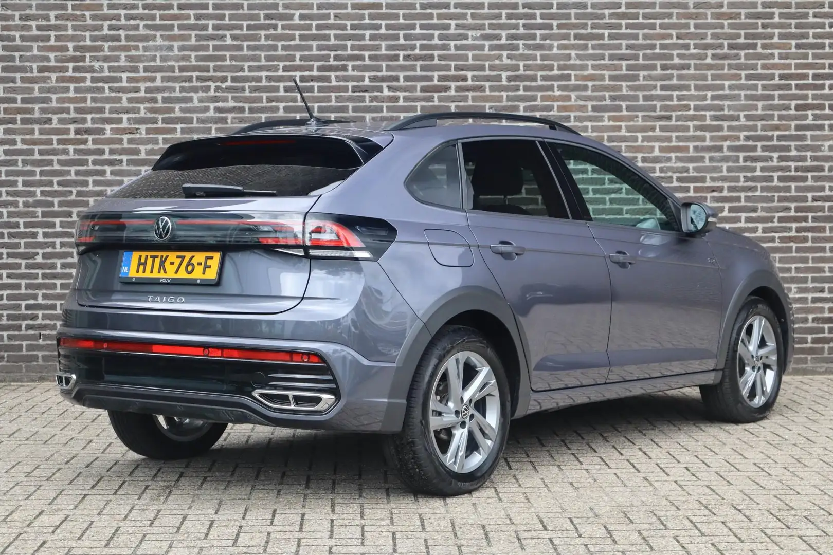 Volkswagen Taigo 1.0 TSI 116pk R-Line | App connect | Achteruitrijc Grijs - 2