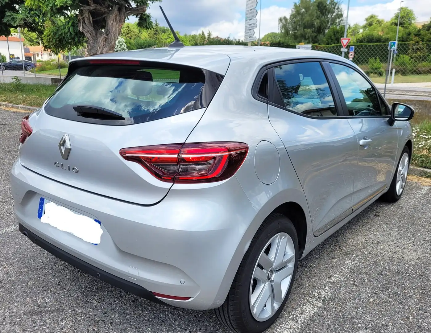 Renault Clio Clio TCe 90 - 21N Business Argent - 2