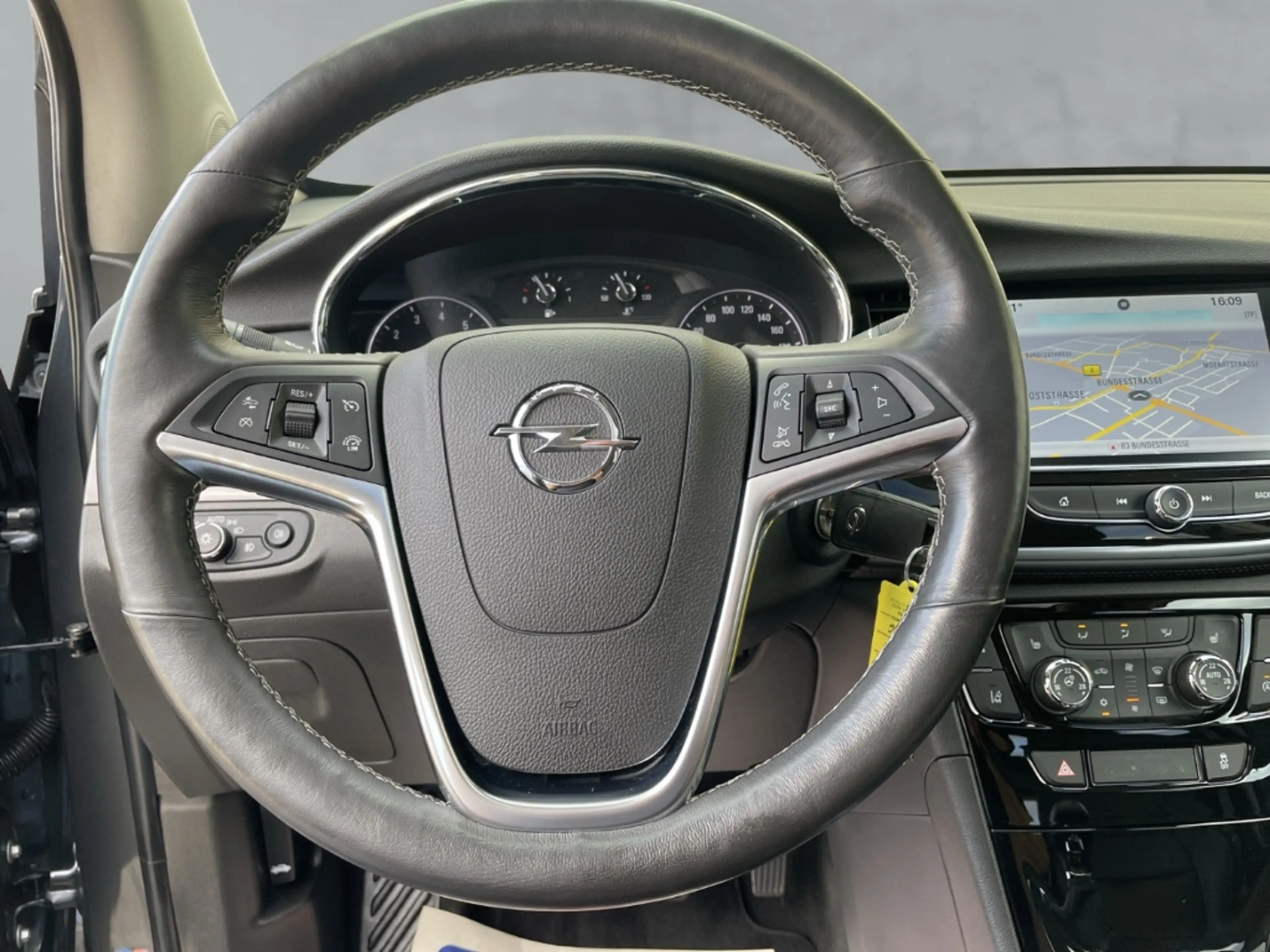 Opel Mokka INNOVATION 1.4 Turbo ecoFLEX, 103 kW (140 PS), Nav — photo 14