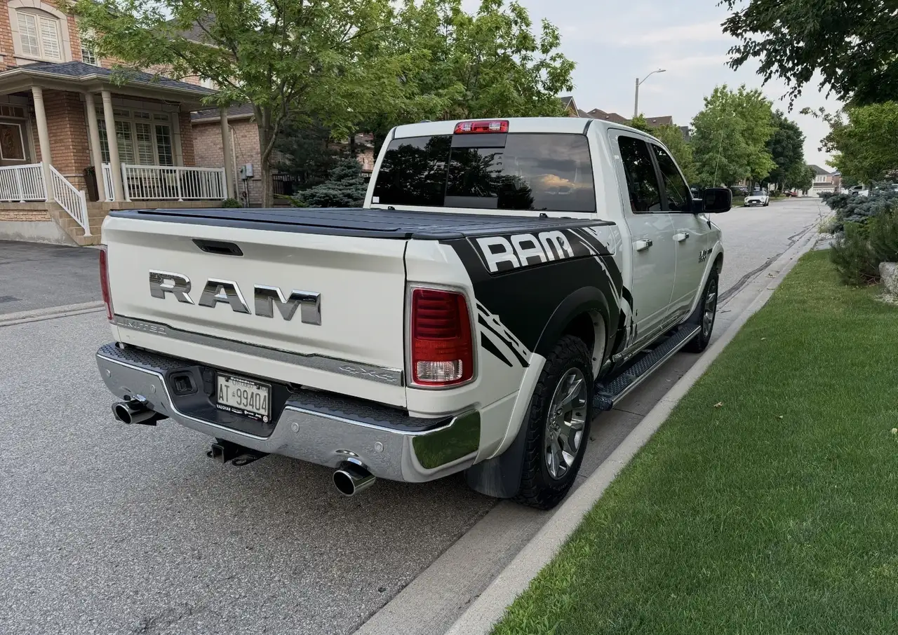 RAM 1500 снимка RAM 1500