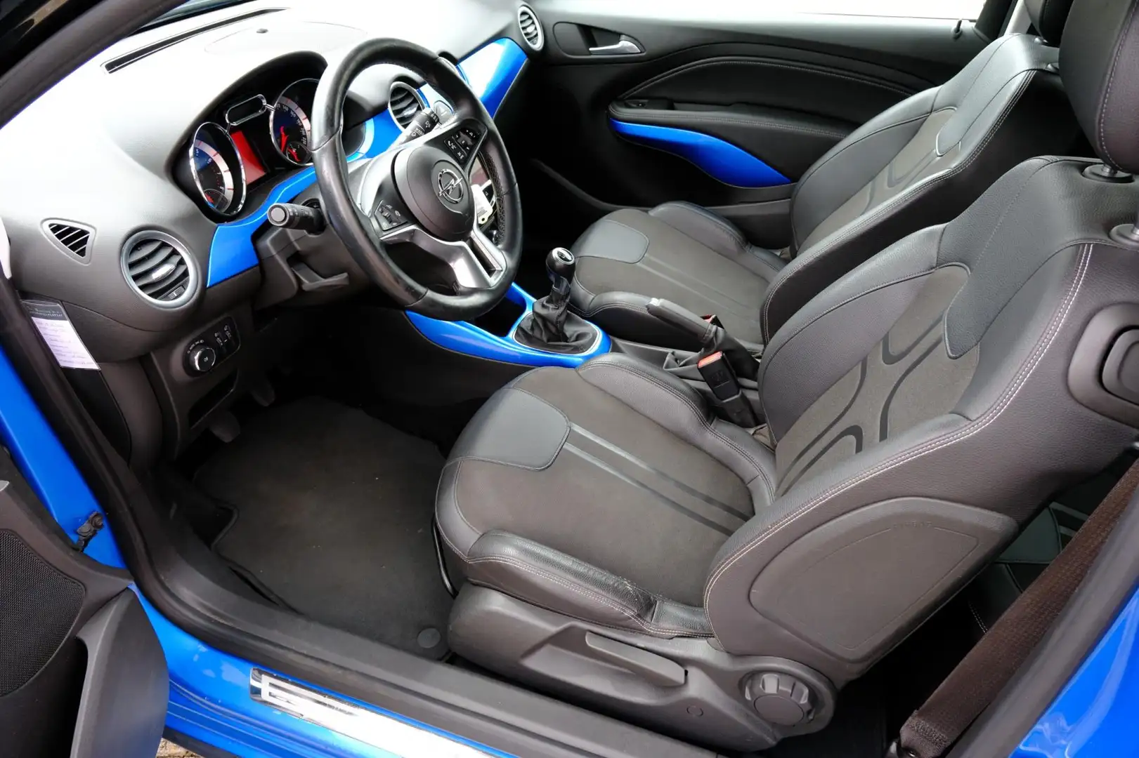 Opel Adam 1.0 Turbo Rocks Pano|Half Leder|Clima|LMV Modrá - 2