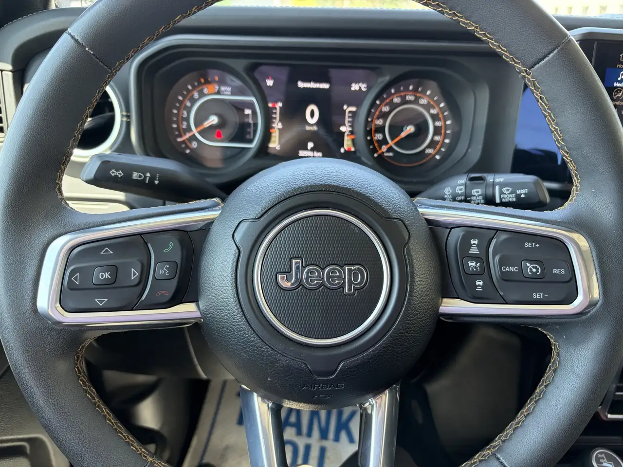 Jeep Wrangler photo Jeep Wrangler
