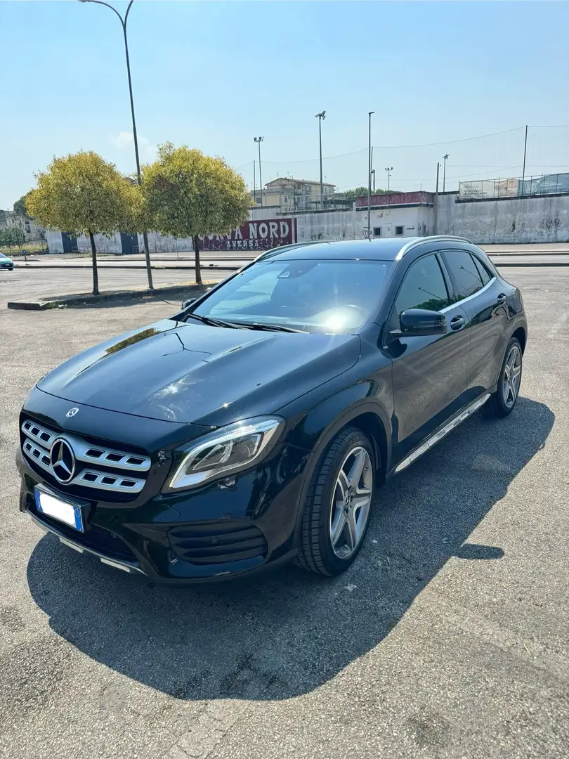 Mercedes-Benz GLA 180 d premium - 2