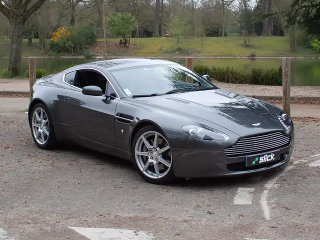 Aston Martin Vantage Vantage Coupé V8 N400 Sportshift