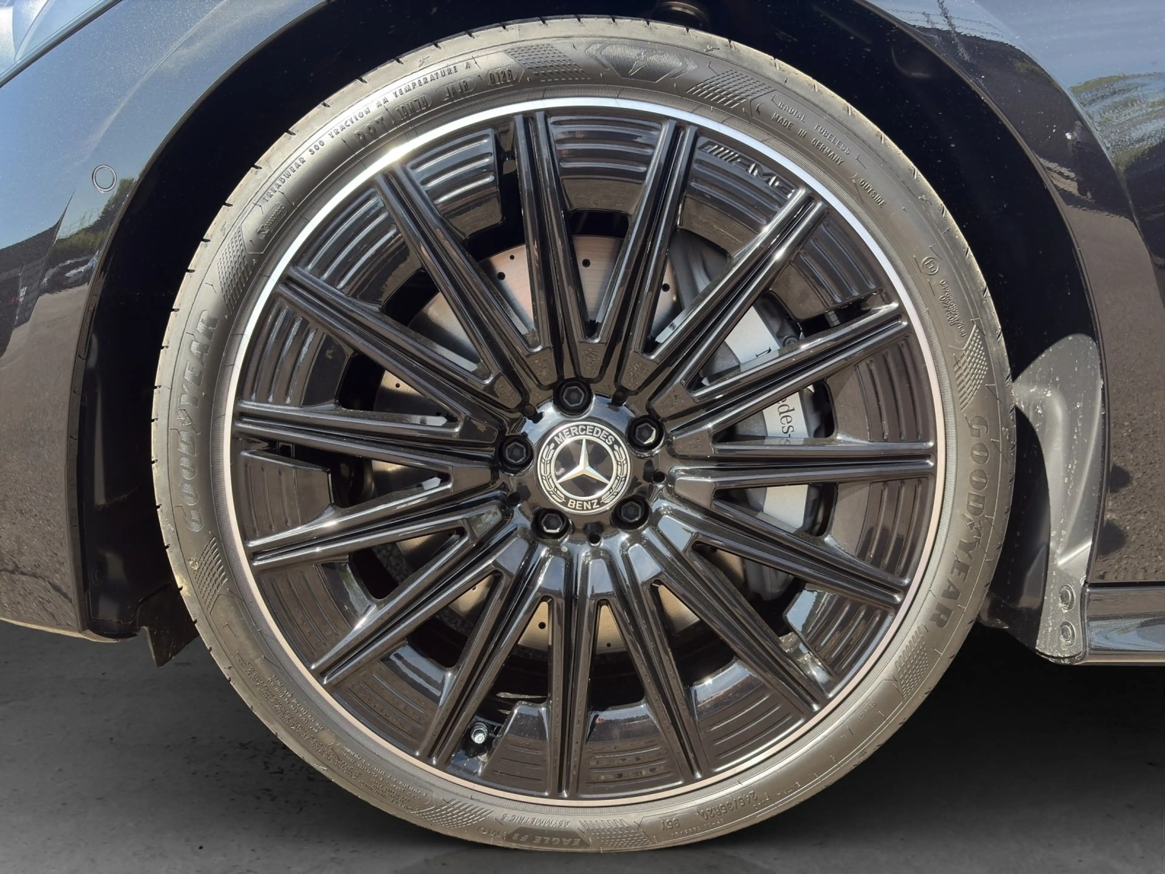 Mercedes-Benz CLE 450 4M Coupé AMG 360° Pano DigLight Keyless — photo 8
